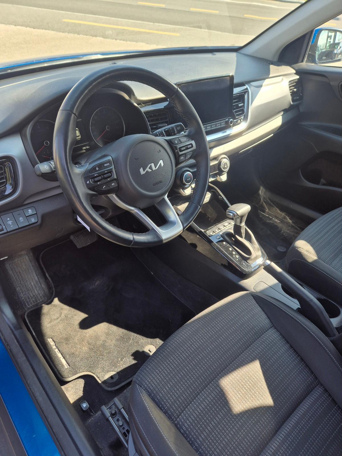 KIA Stonic 1.0 T-GDi Power Edition-image-7