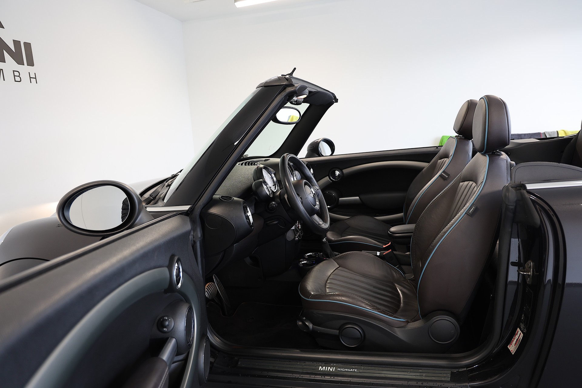 MINI Cooper S Cabriolet Steptronic-image-6