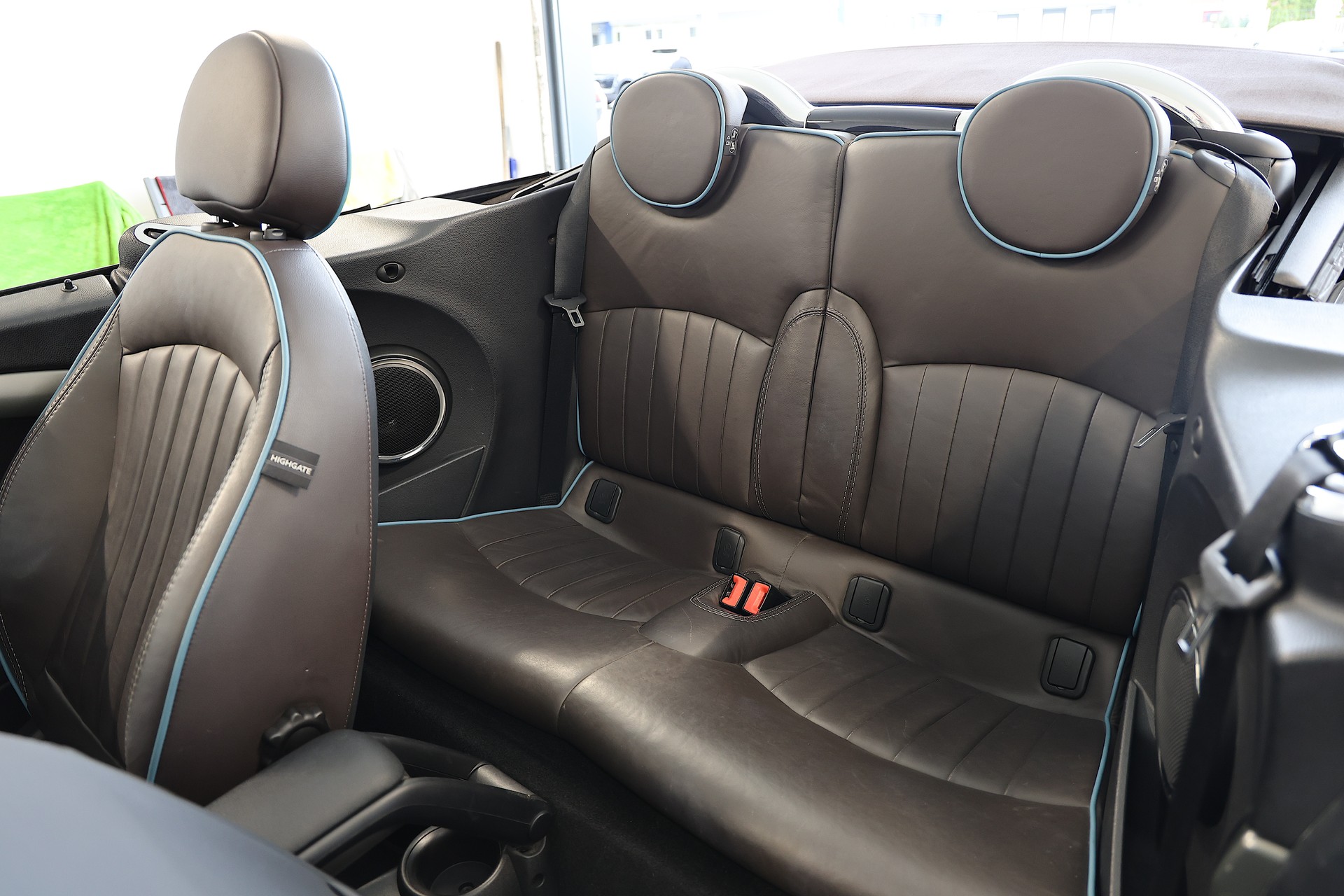 MINI Cooper S Cabriolet Steptronic-image-14