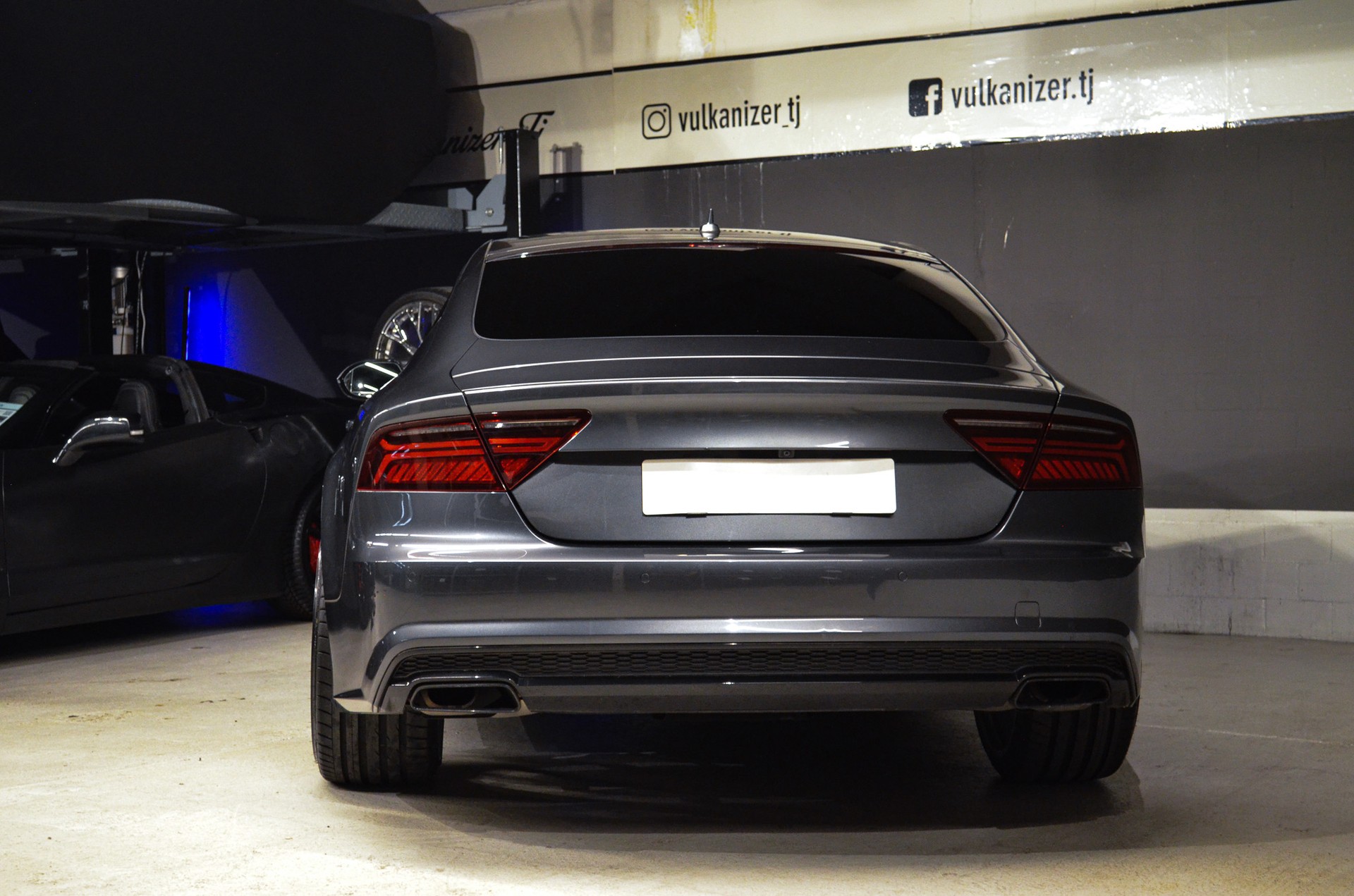 AUDI A7 Sportback 3.0 BiTDI quattro compet. S-tronic-image-8