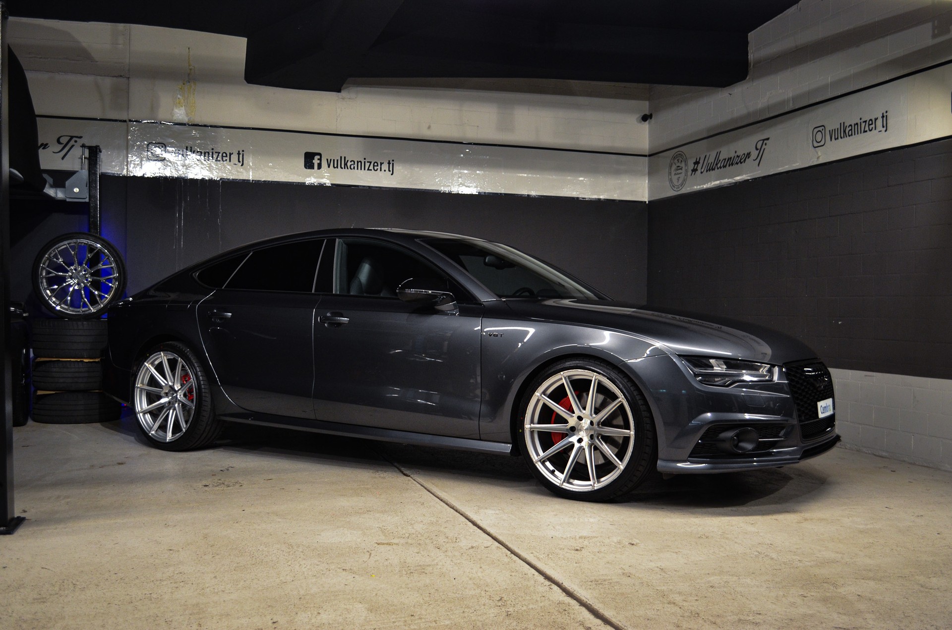 AUDI A7 Sportback 3.0 BiTDI quattro compet. S-tronic-showroom-element-1