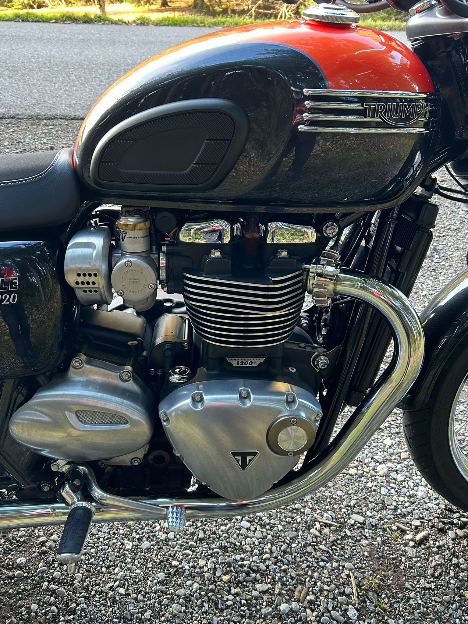 TRIUMPH Bonneville T120 ABS-image-5