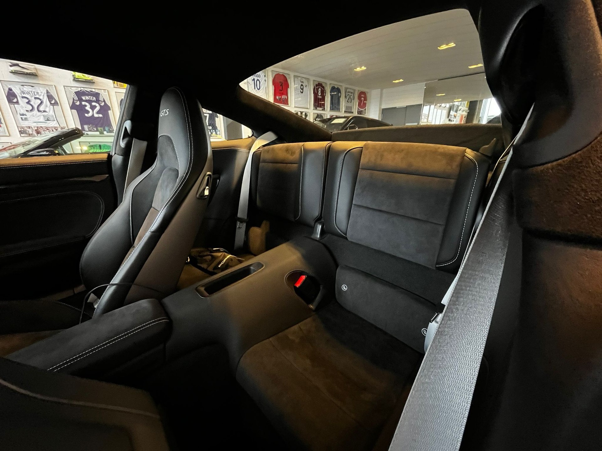 PORSCHE 911 Carrera GTS PDK-image-14