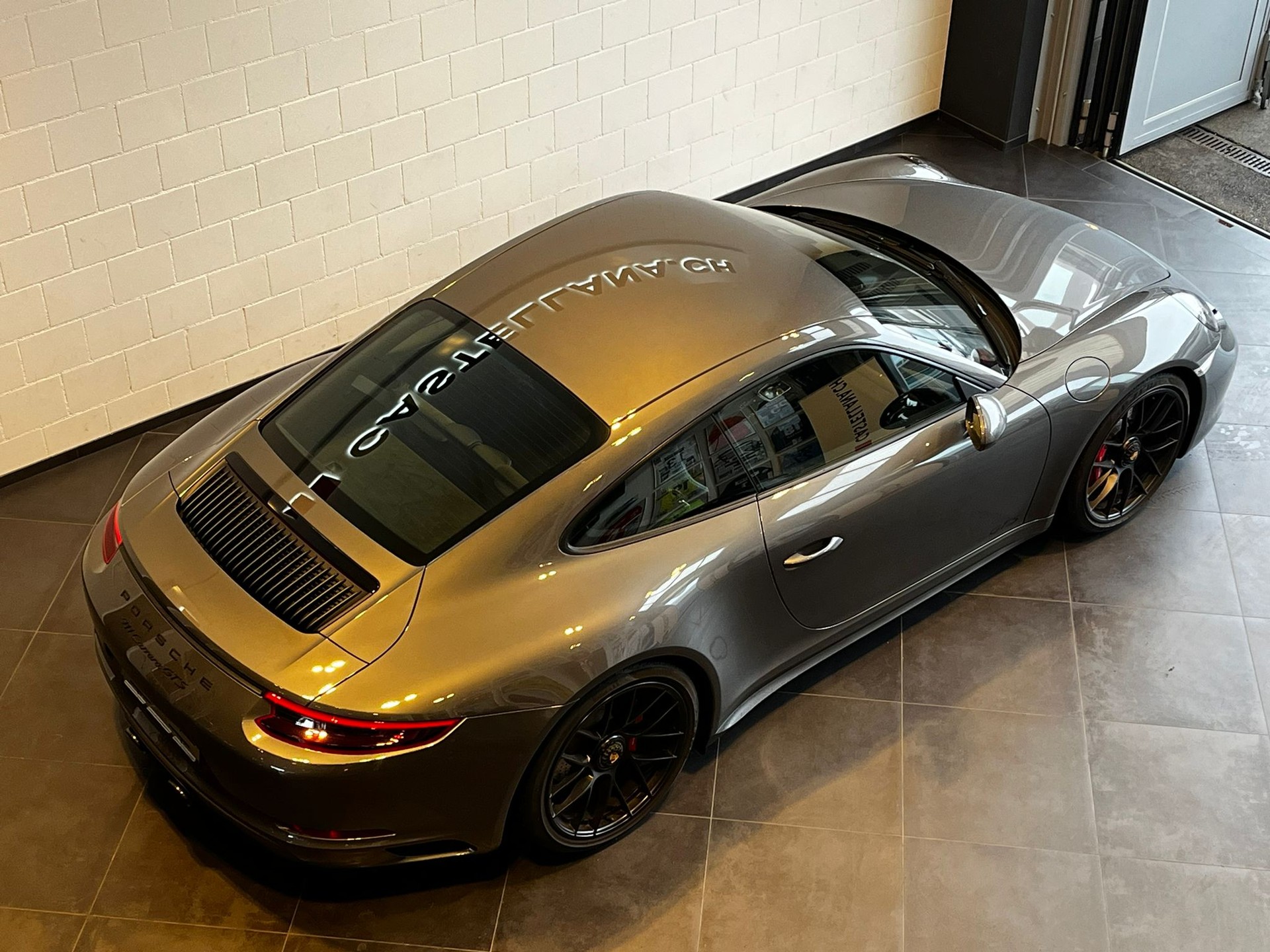 PORSCHE 911 Carrera GTS PDK-image-8