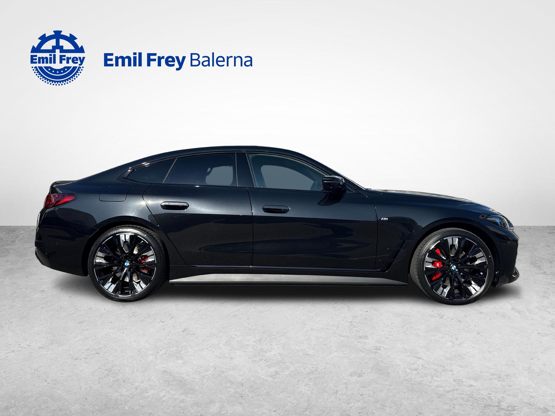 BMW i4 xDrive40-image-5
