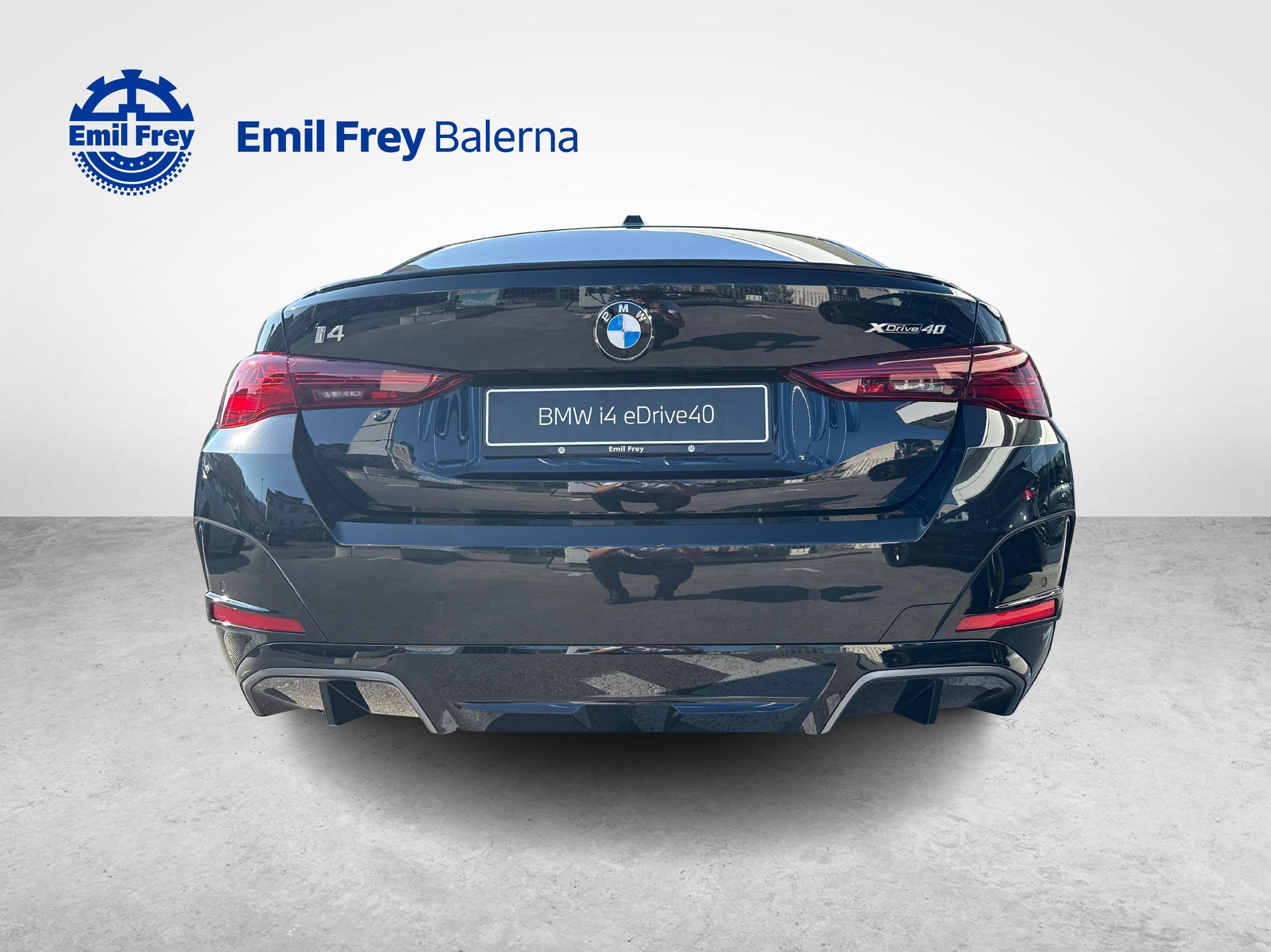 BMW i4 xDrive40-image-3