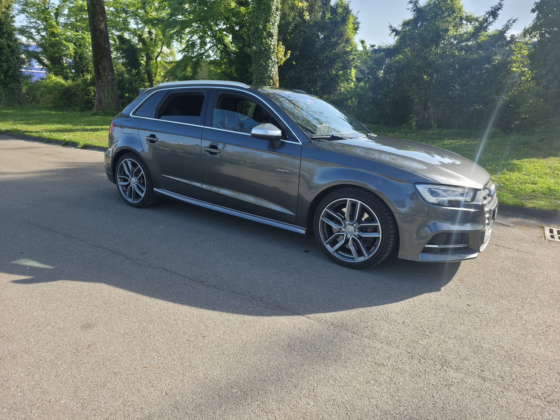 AUDI S3 Sportback 2.0 TFSI quattro S-tronic-image-0