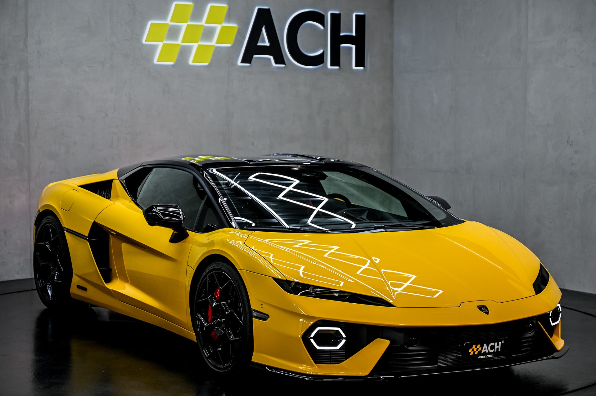 LAMBORGHINI Temerario Coupé