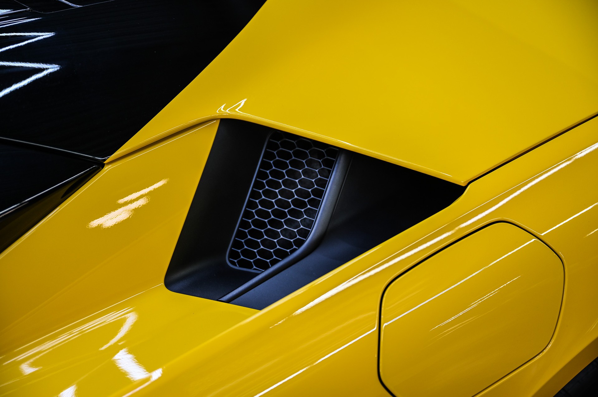 LAMBORGHINI Temerario Coupé-image-19