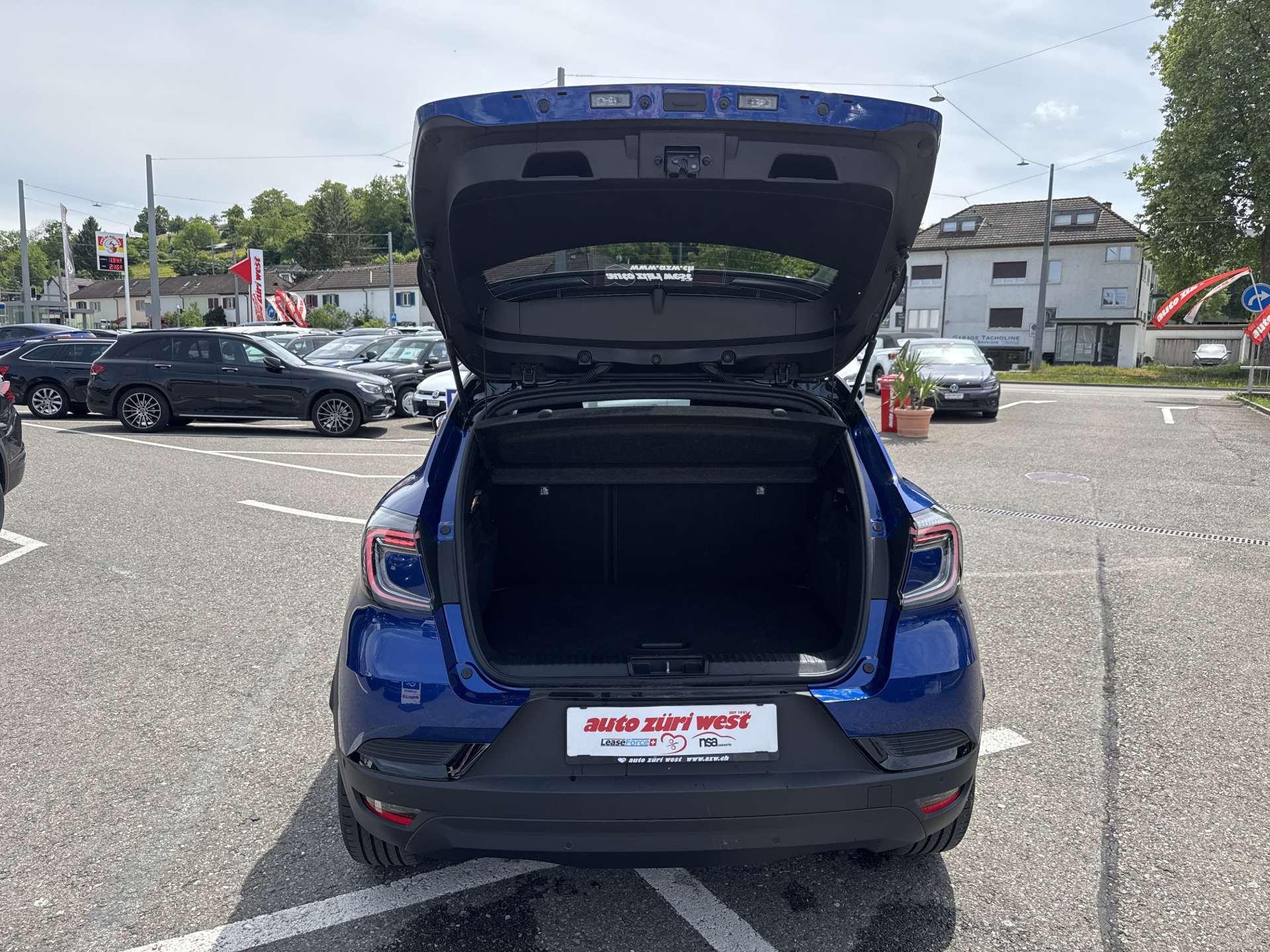 RENAULT Captur 1.8 E-Tech 160 Techno DHT-Automat-image-7