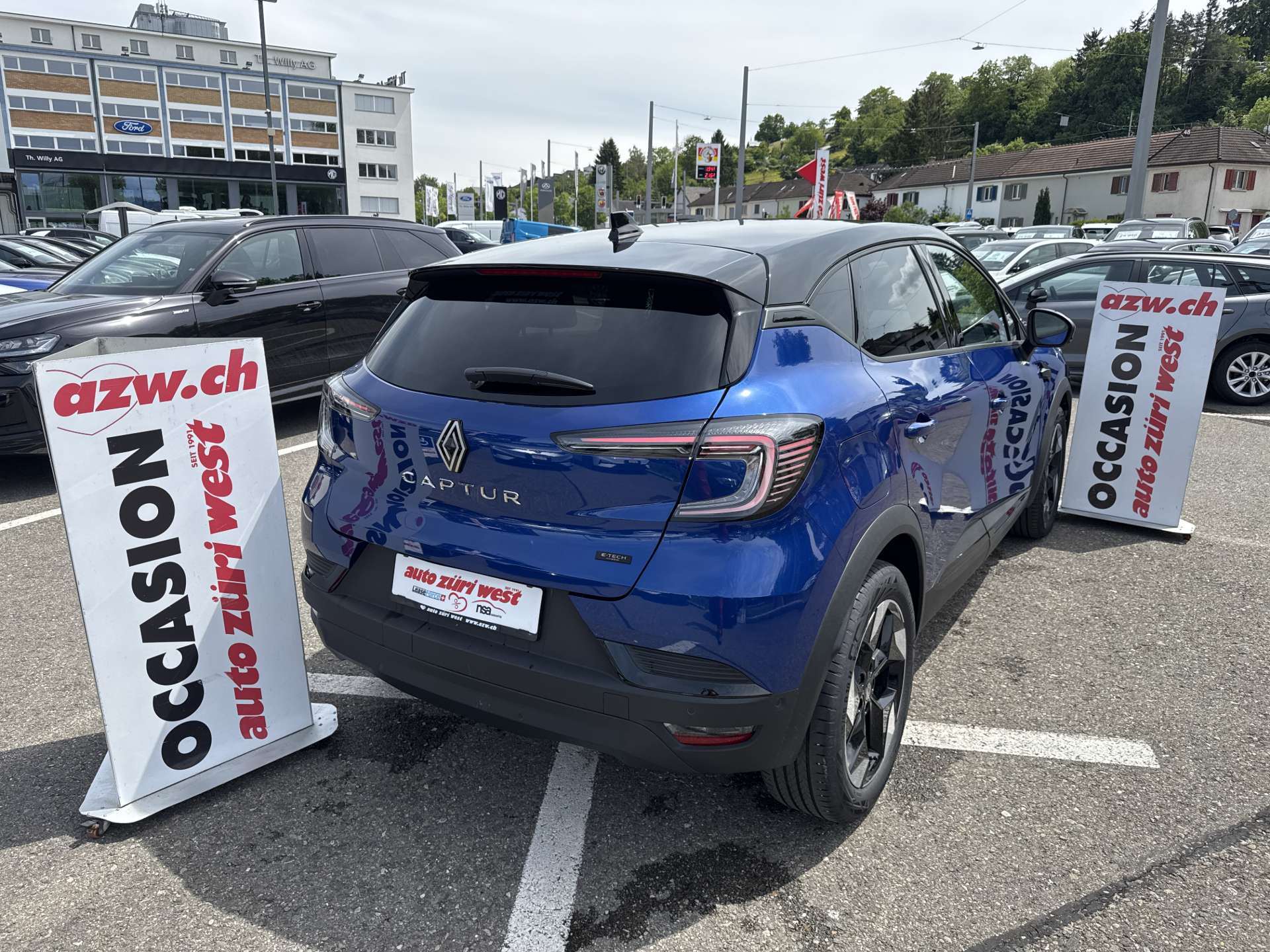RENAULT Captur 1.8 E-Tech 160 Techno DHT-Automat-image-2