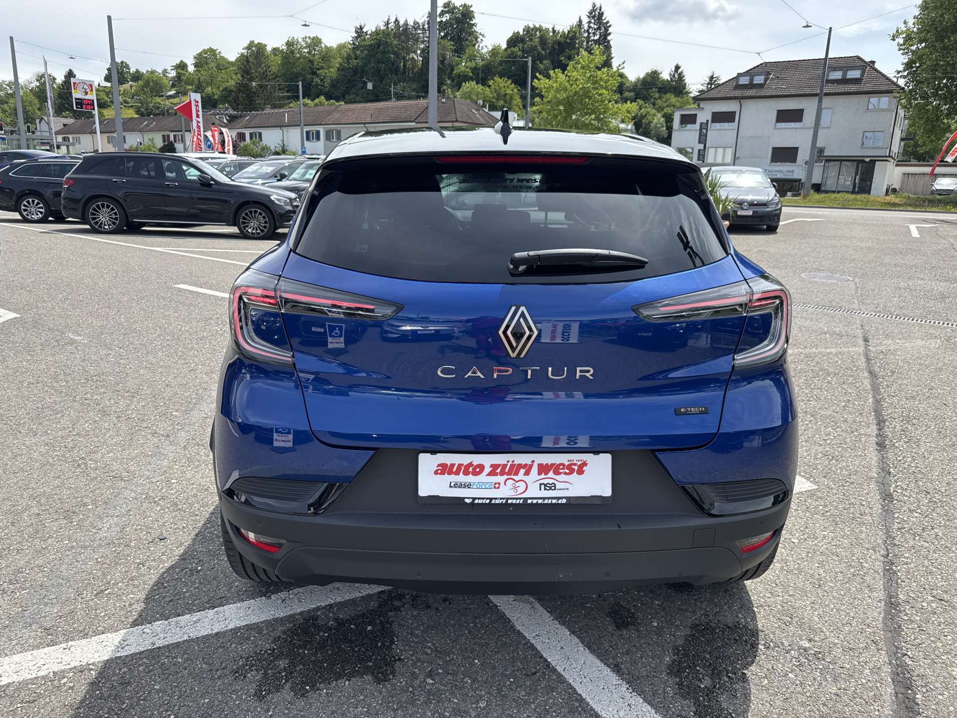 RENAULT Captur 1.8 E-Tech 160 Techno DHT-Automat-image-14