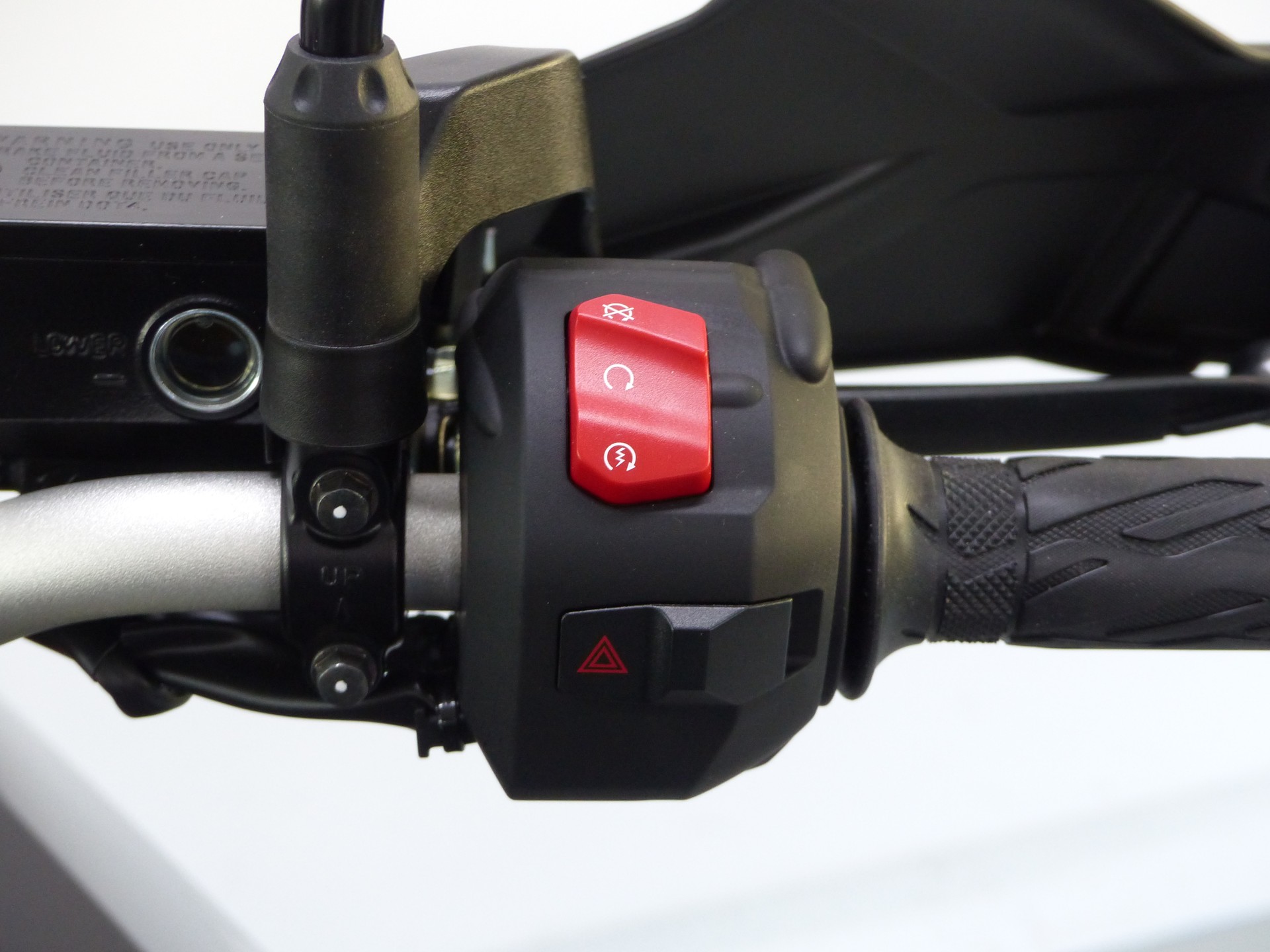 SUZUKI DL 800 DE ABS-image-12