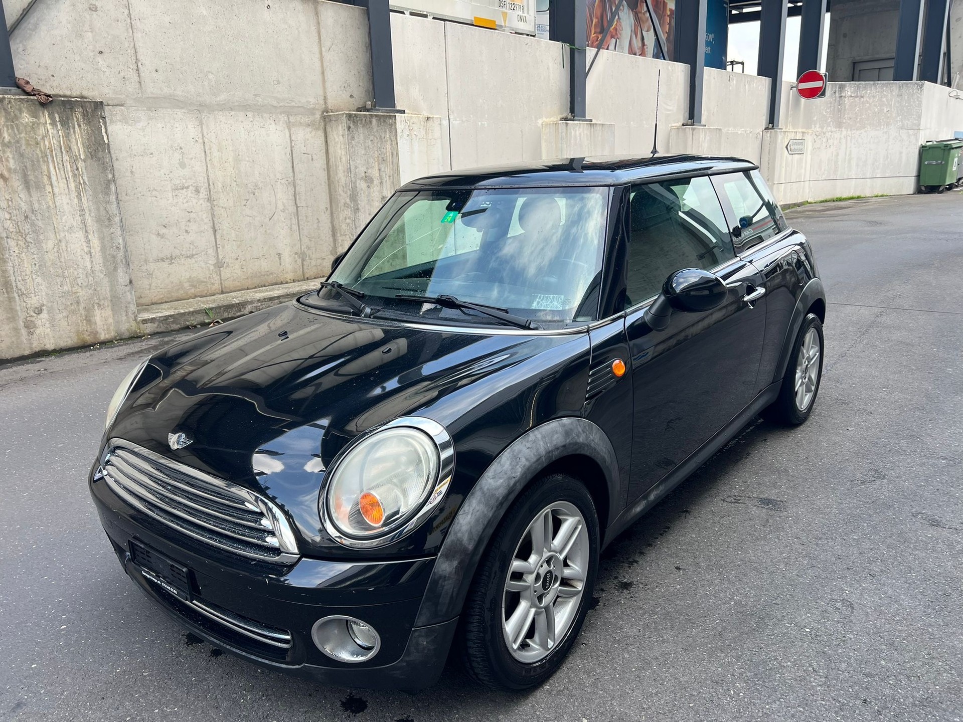 MINI Cooper-image-2
