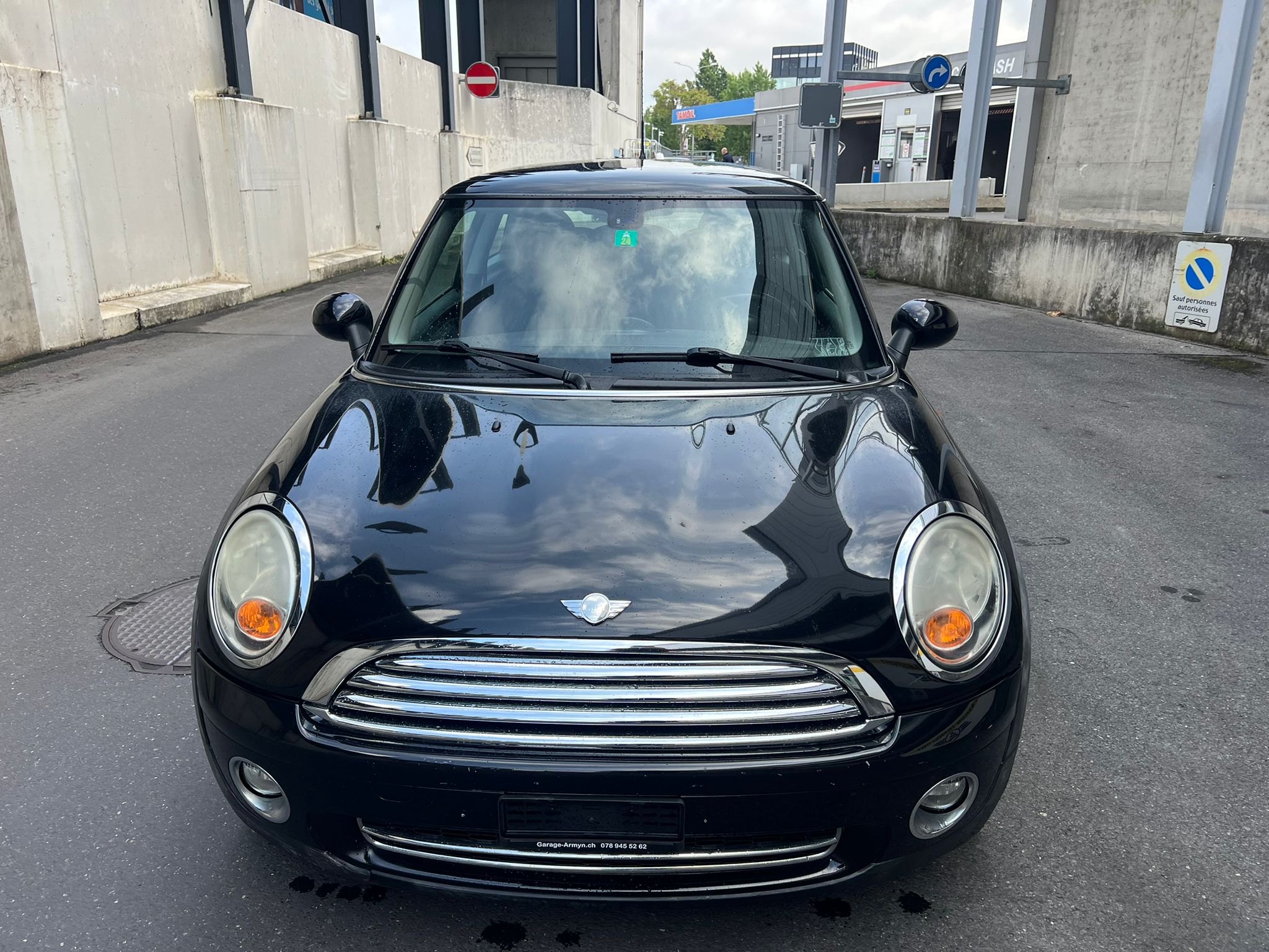 Car photo