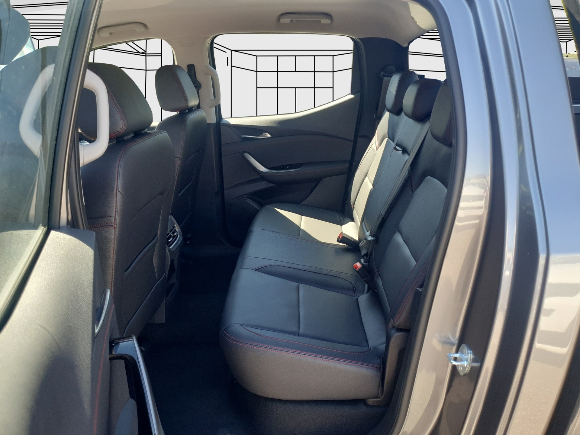 MAXUS T60 Max 2.0 TD Luxury Auto. 3,5T-image-12