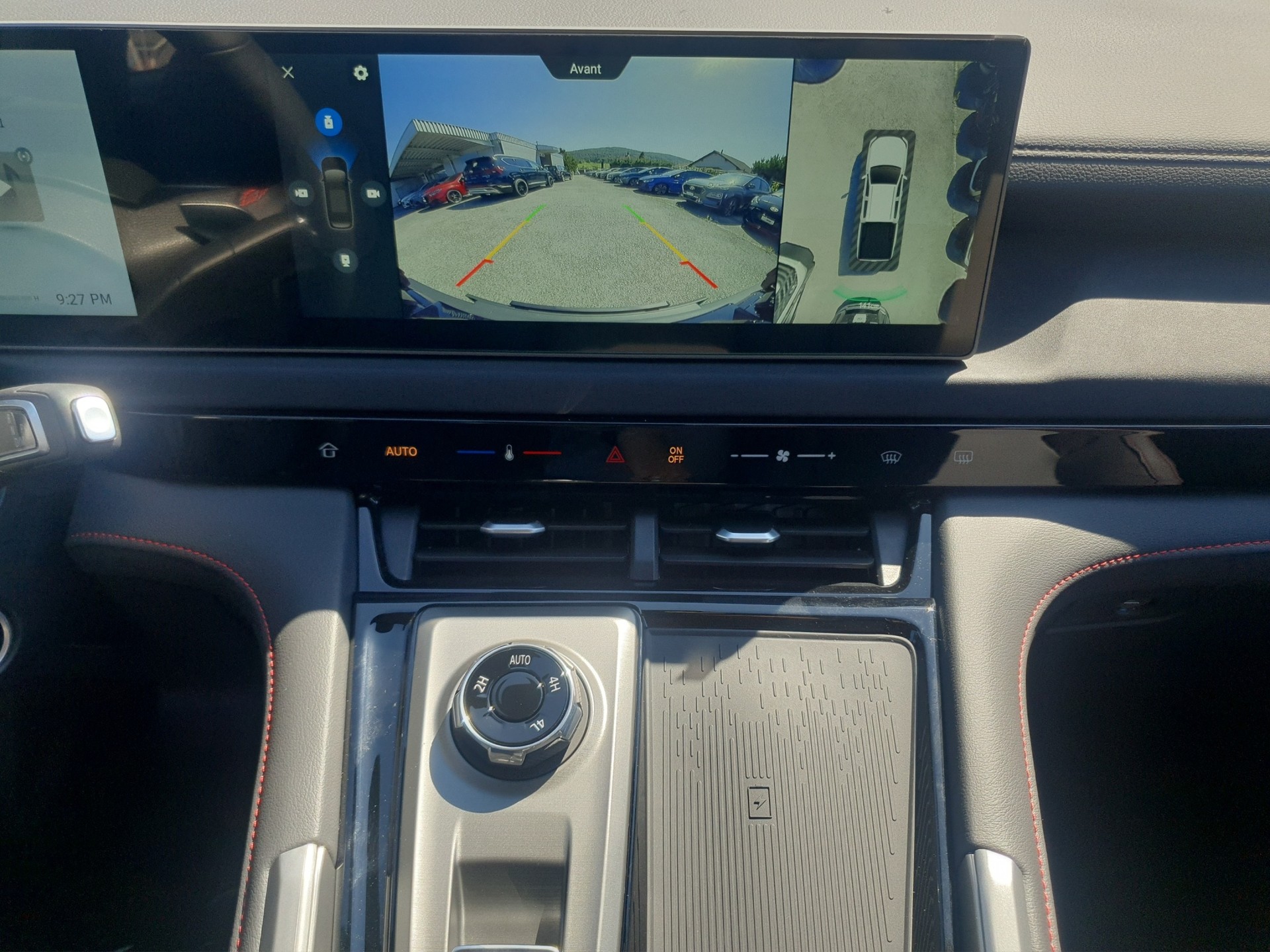 MAXUS T60 Max 2.0 TD Luxury Auto. 3,5T-image-9