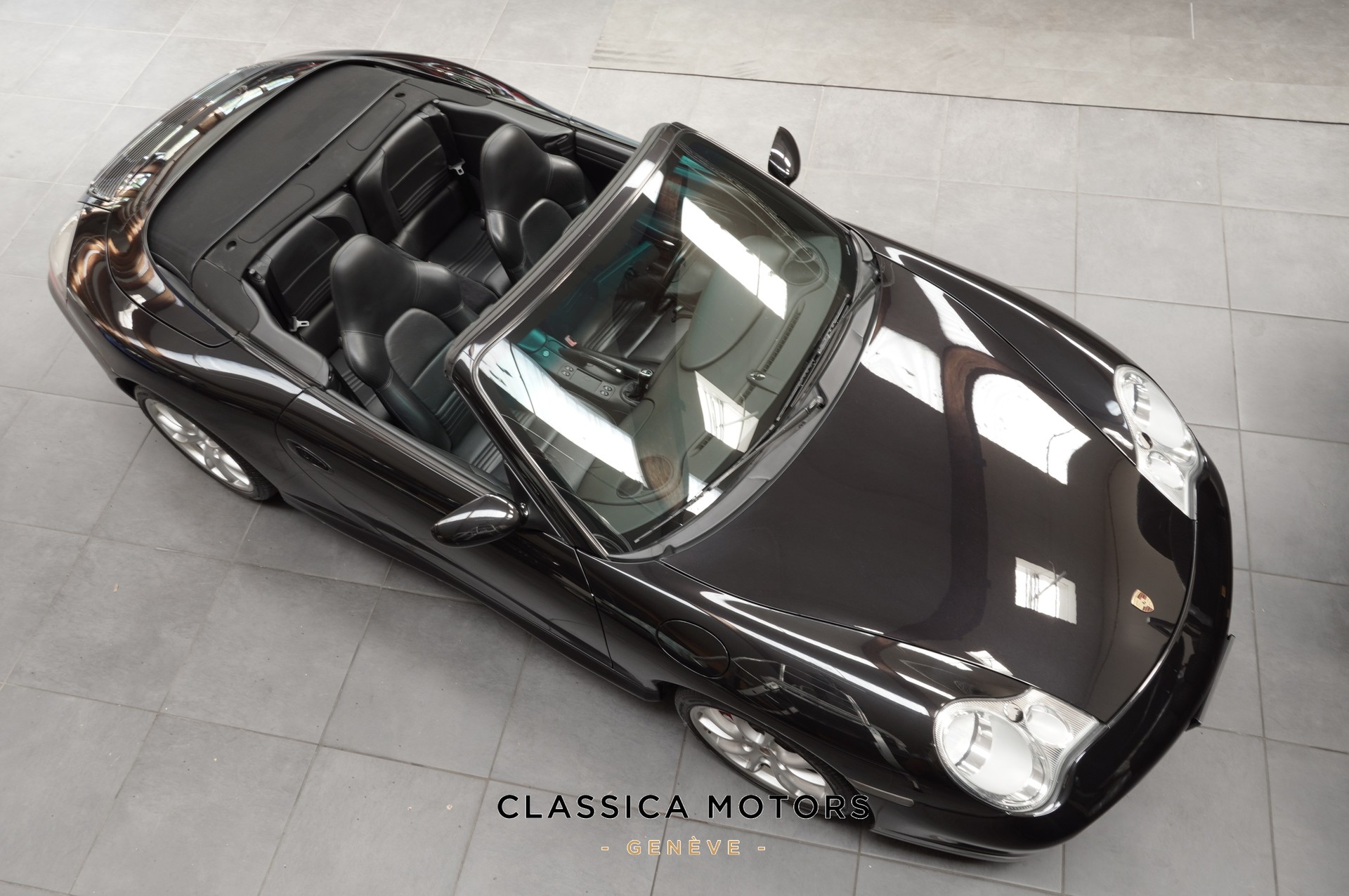PORSCHE 911 Carrera 4S PLUS Cabrio-image-16