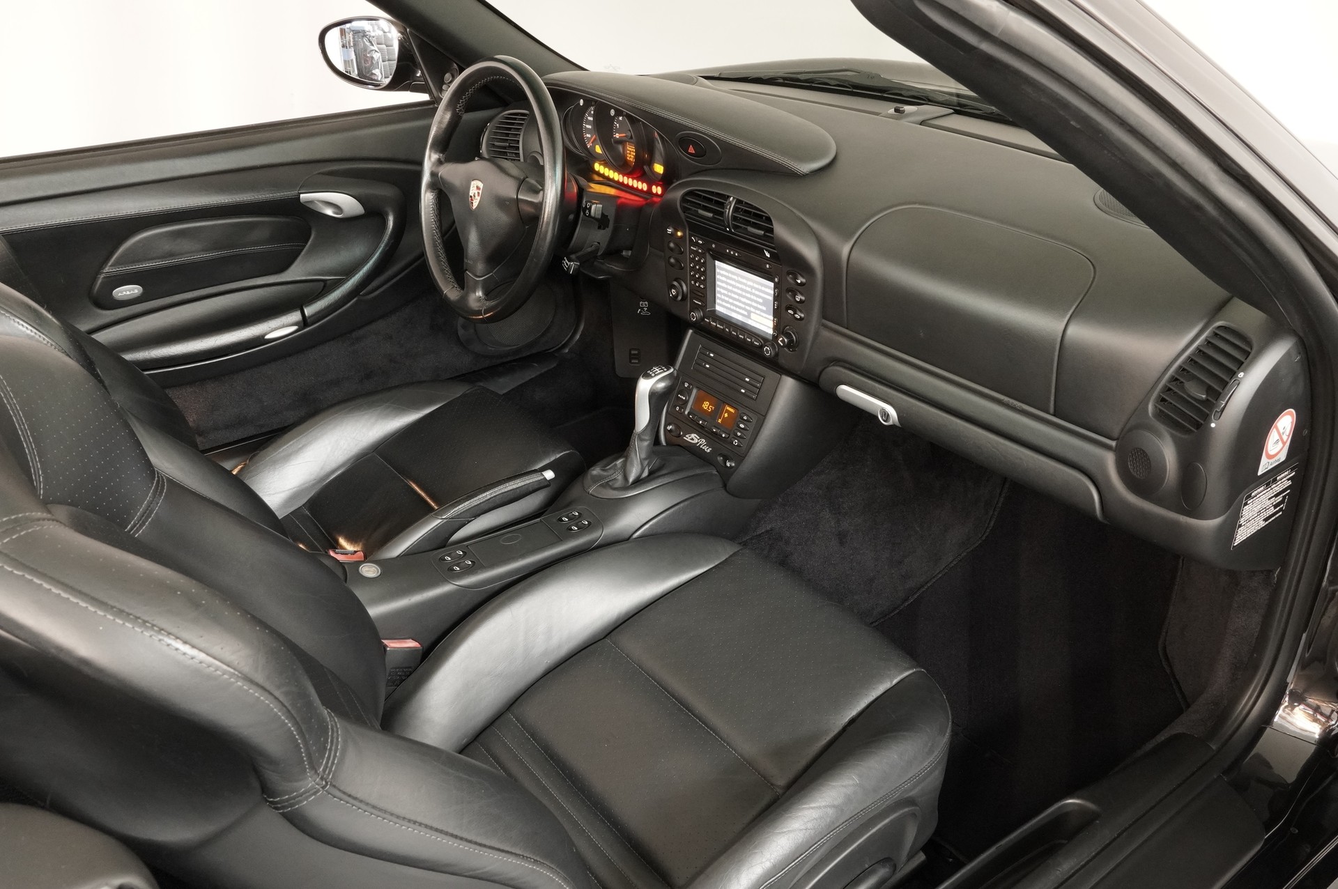 PORSCHE 911 Carrera 4S PLUS Cabrio-image-12