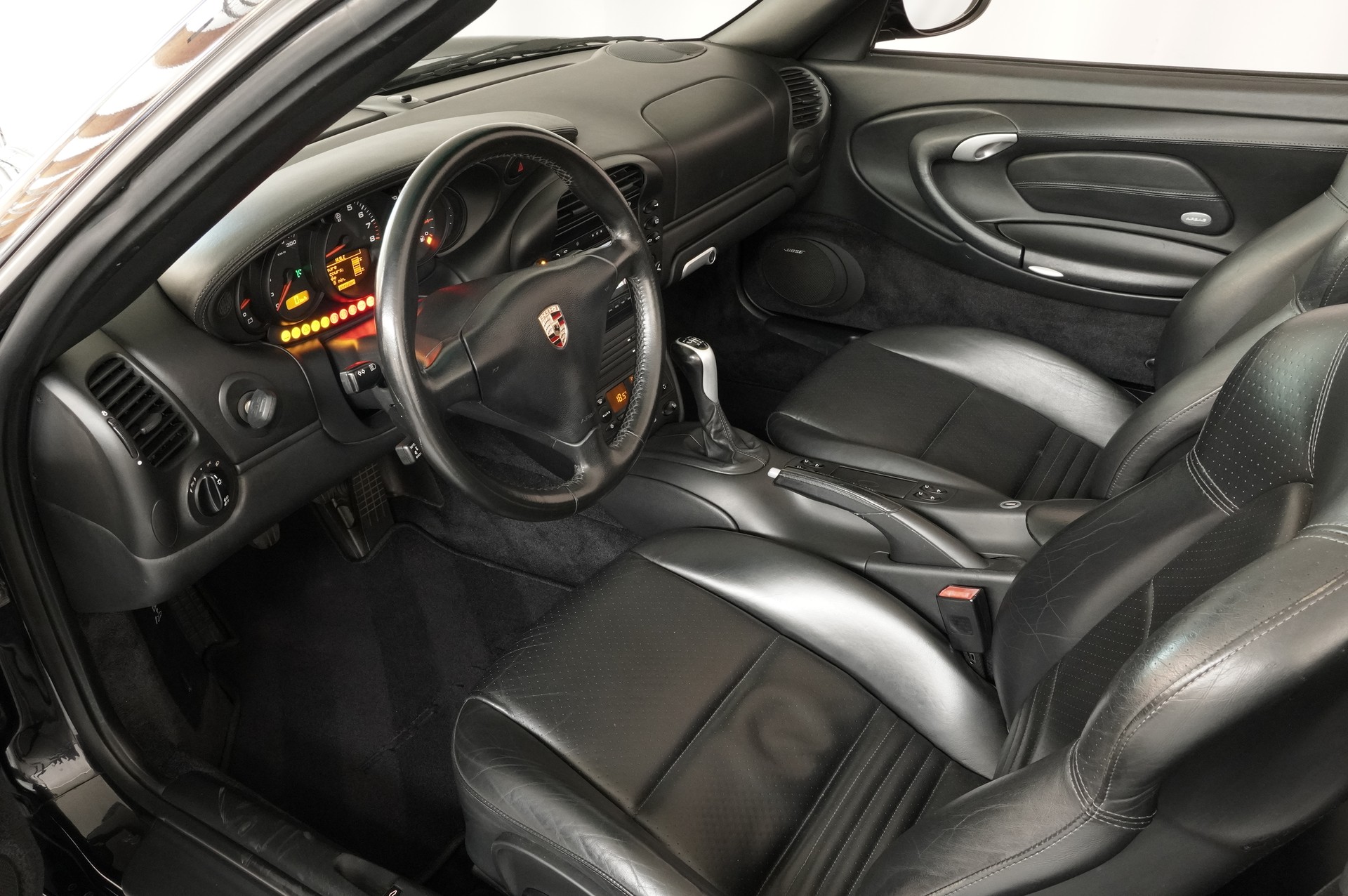 PORSCHE 911 Carrera 4S PLUS Cabrio-image-11