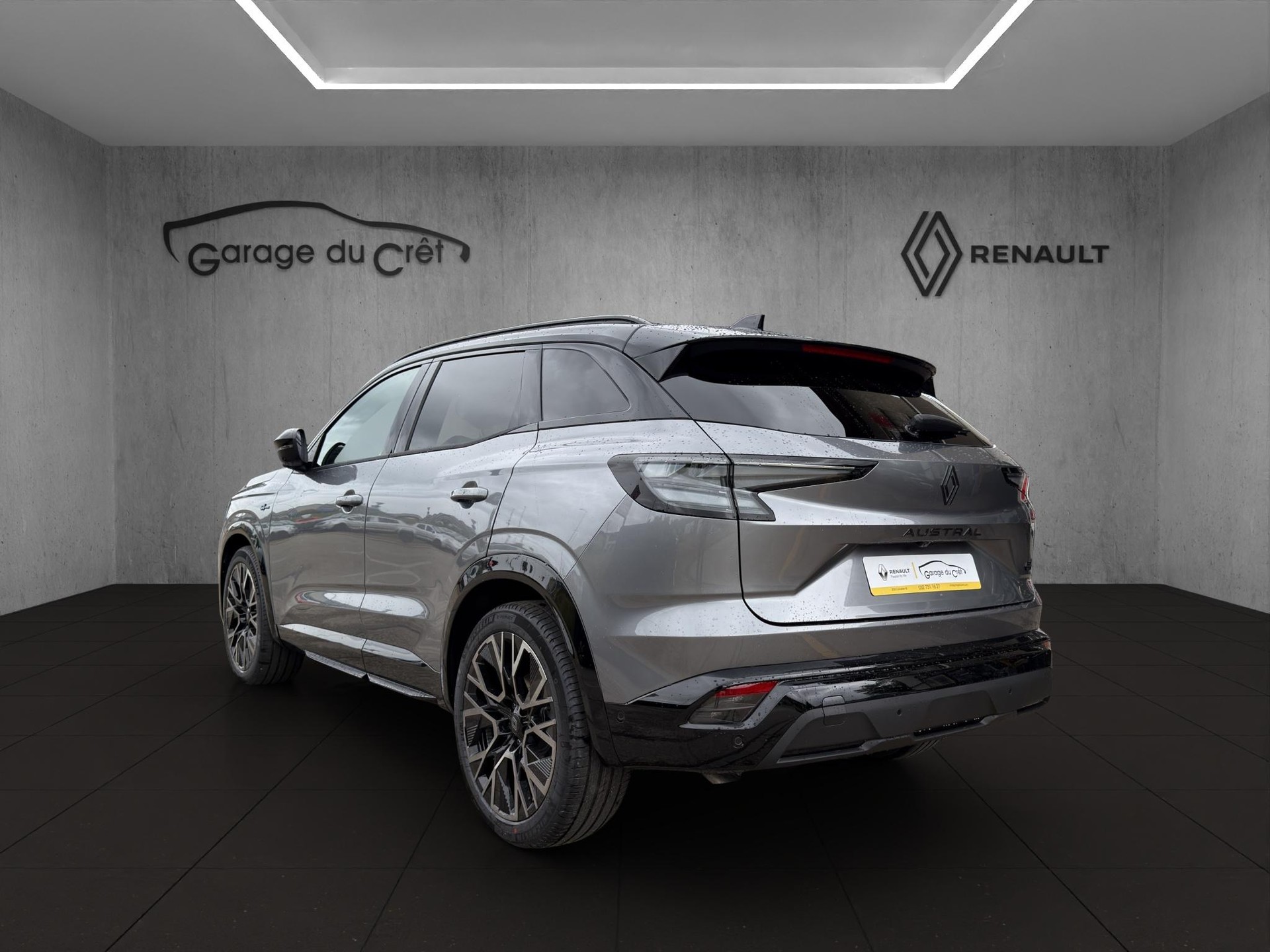 RENAULT Austral 1.2 E-Tech esprit Alpine-showroom-element-2