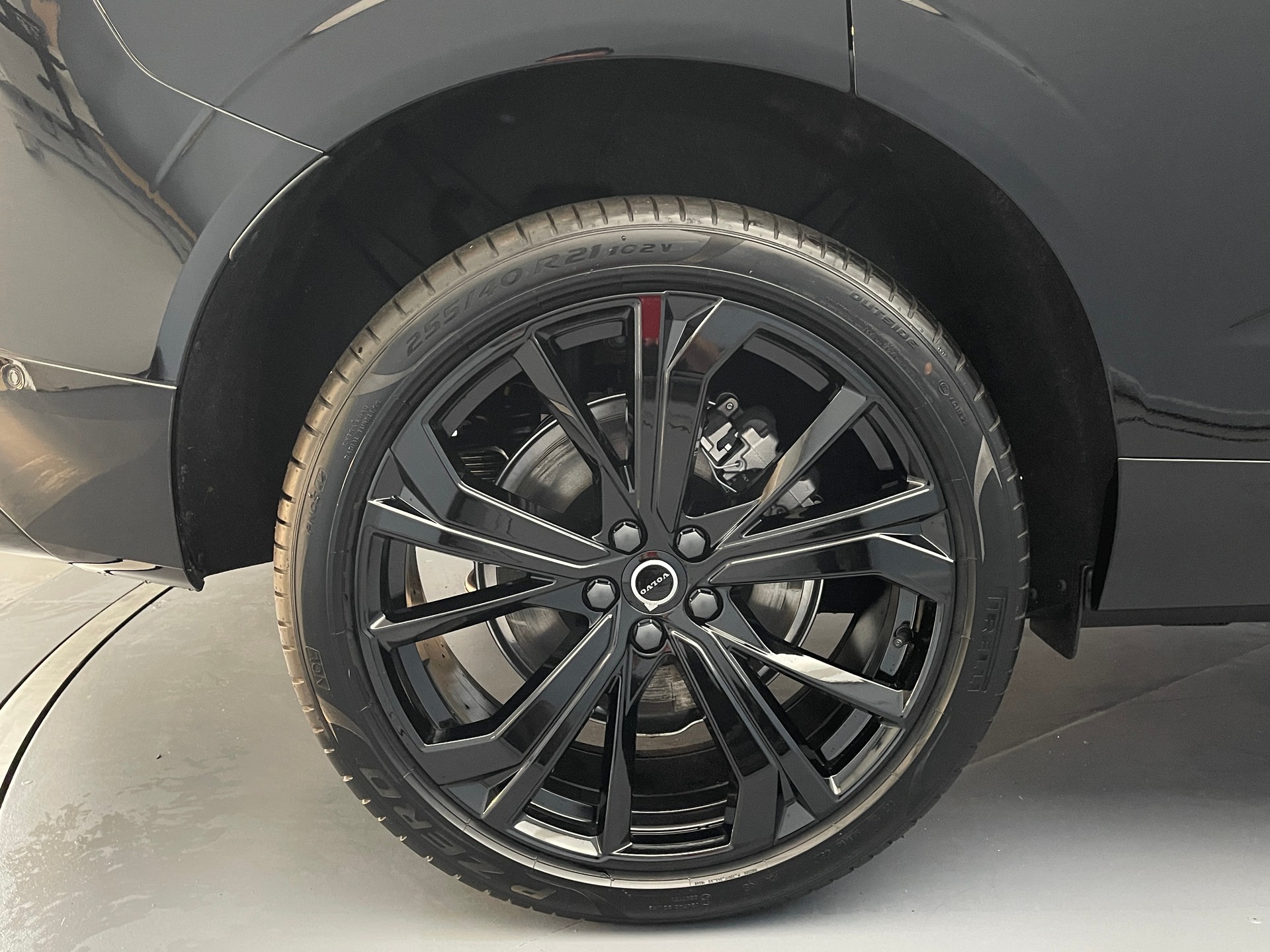 VOLVO XC60 2.0 T8 TE Black Edition eAWD-image-4