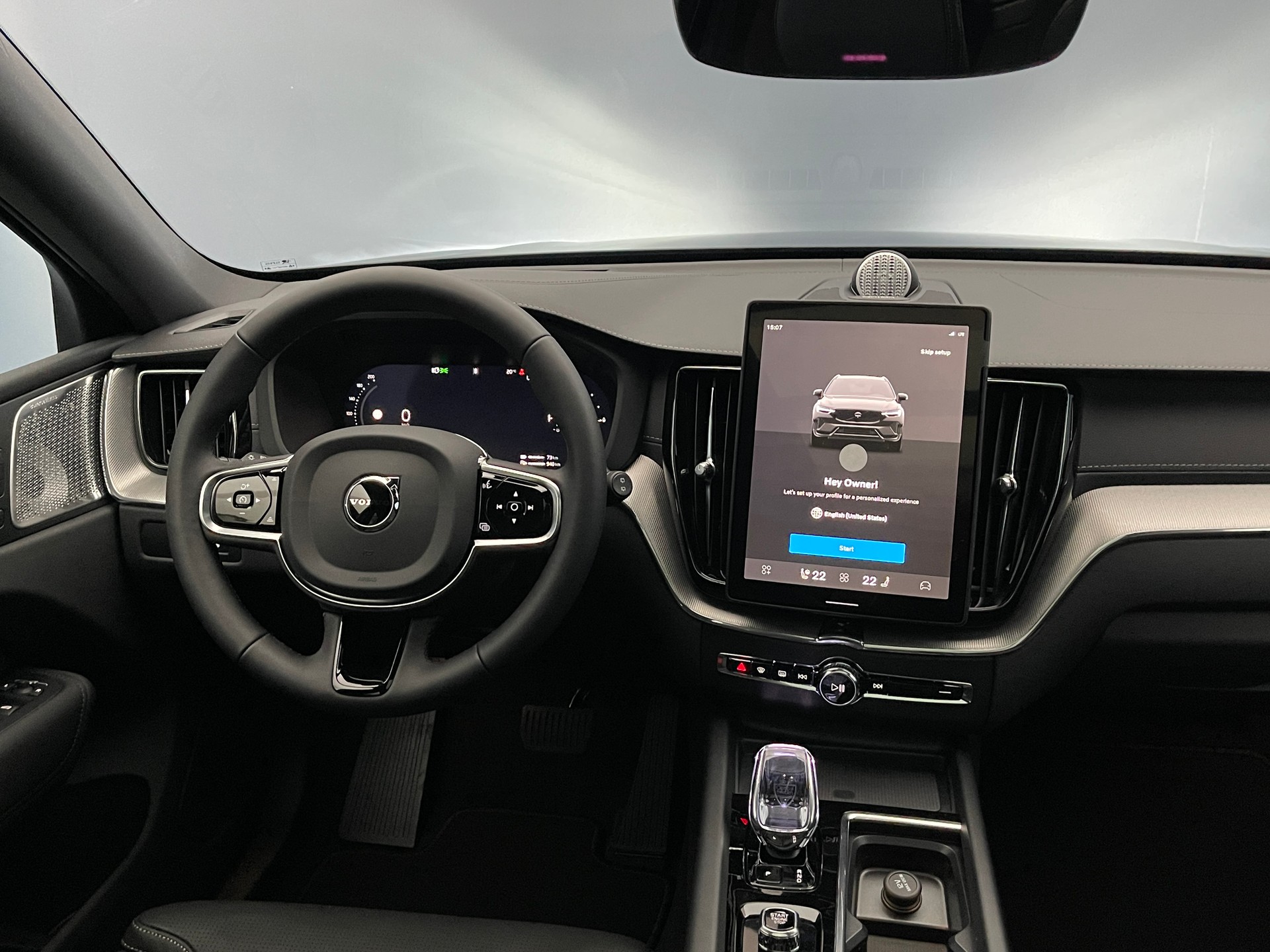 VOLVO XC60 2.0 T8 TE Black Edition eAWD-image-13