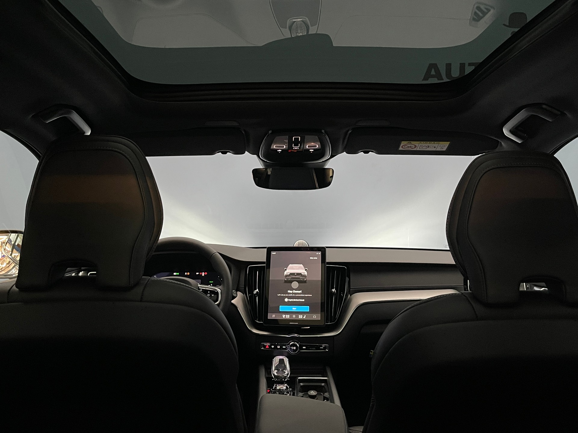 VOLVO XC60 2.0 T8 TE Black Edition eAWD-image-11