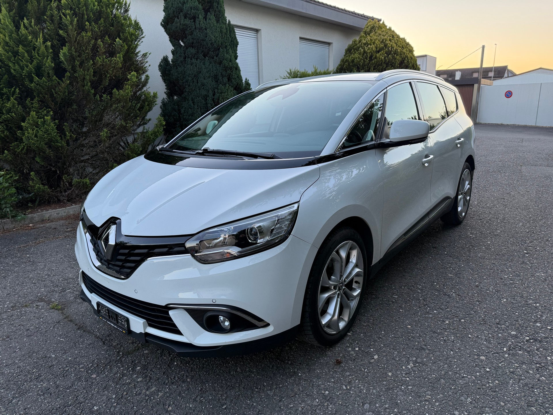RENAULT Grand Scénic 1.5 dCi Intens EDC