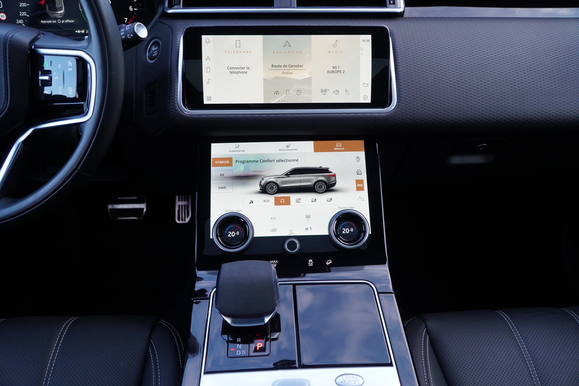 LAND ROVER Range Rover Velar R-Dynamic P400e 2.0 I4 PHEV SE Automatic-image-12