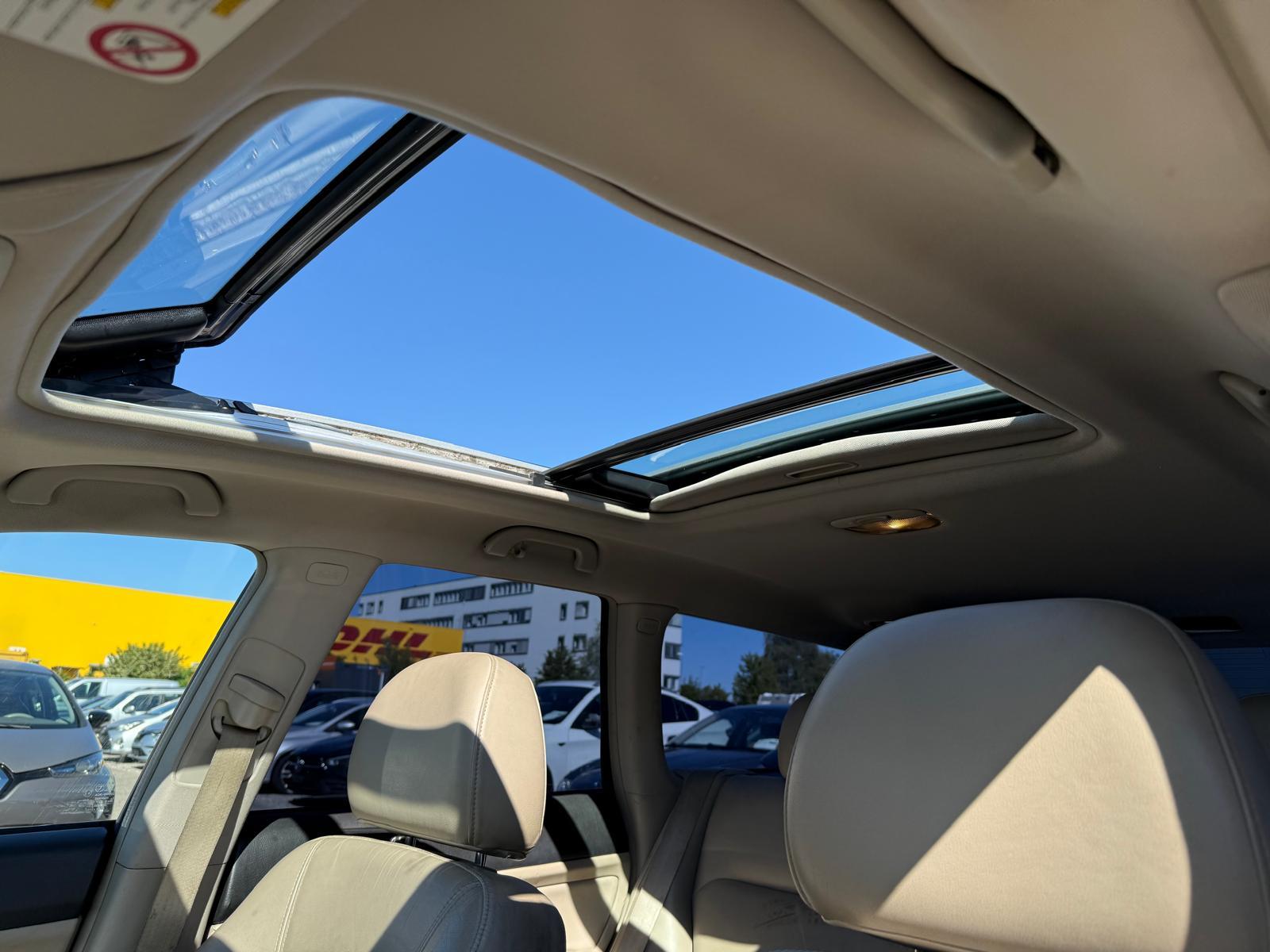 SUBARU Outback 3.0 H6-image-10