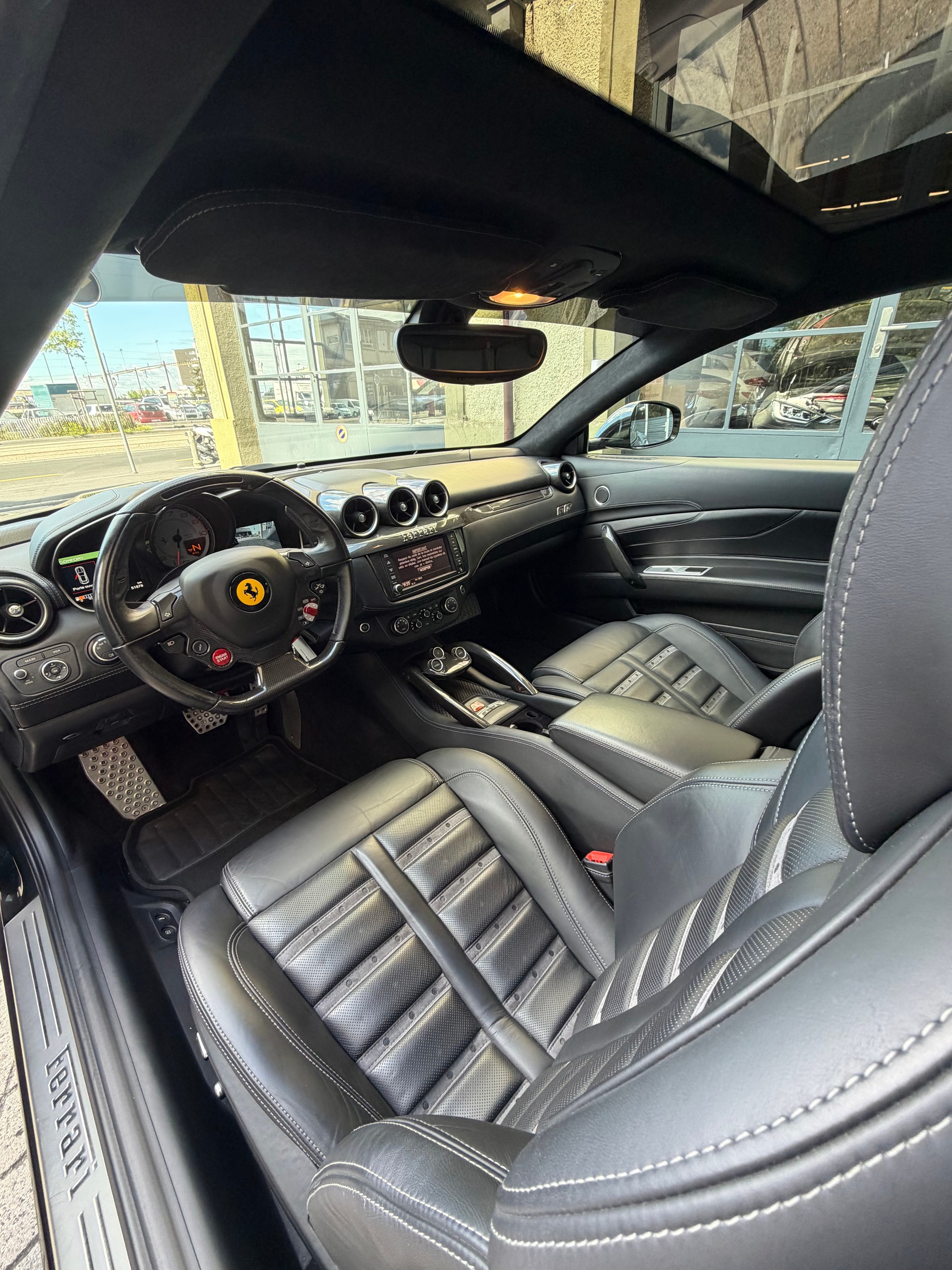 FERRARI FF-image-6