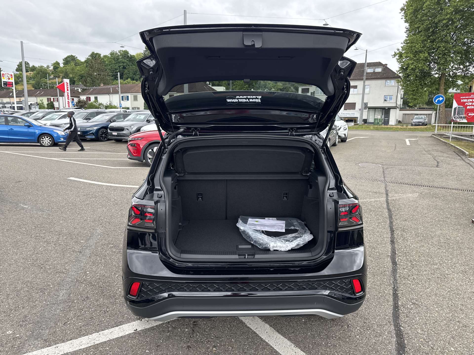 VW T-Cross 1.5 TSi EVO ACT R-Line DSG-Automat-image-7