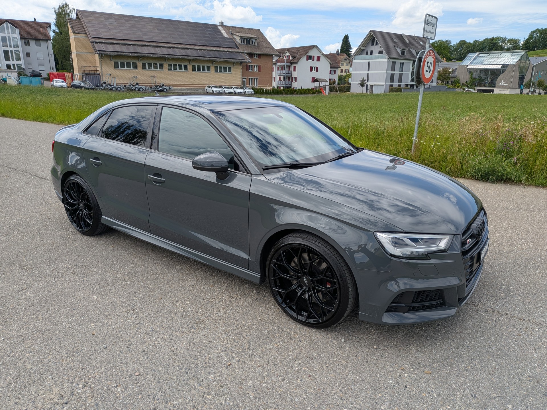 AUDI S3 Limousine 2.0 TFSI quattro S-tronic-image-7