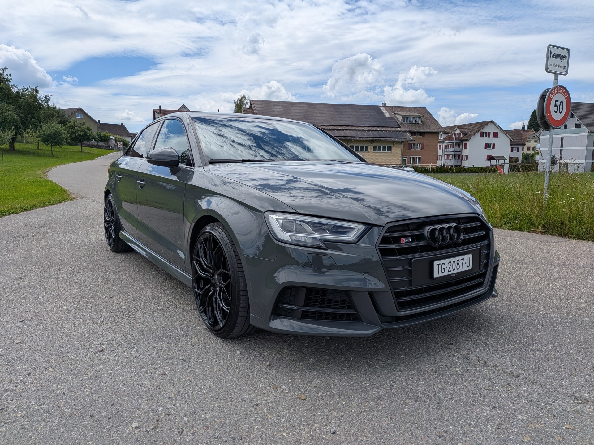 AUDI S3 Limousine 2.0 TFSI quattro S-tronic-image-5