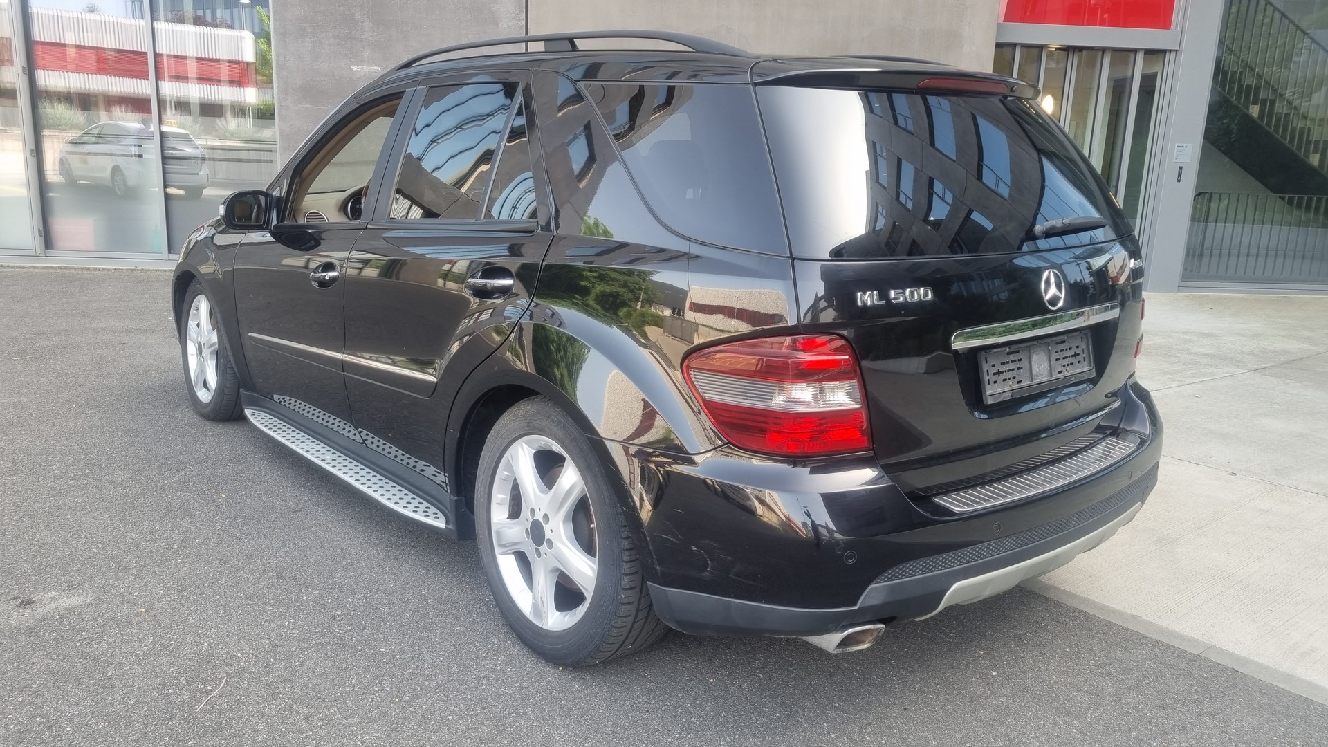 MERCEDES-BENZ ML 500 4Matic Edition 7G-Tronic-image-3