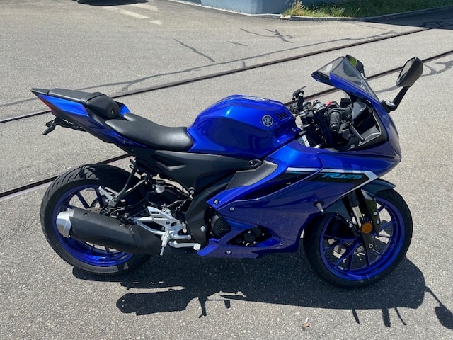 YAMAHA YZF-R 125 ABS