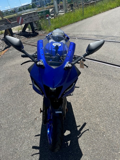 YAMAHA YZF-R 125 ABS-showroom-element-2