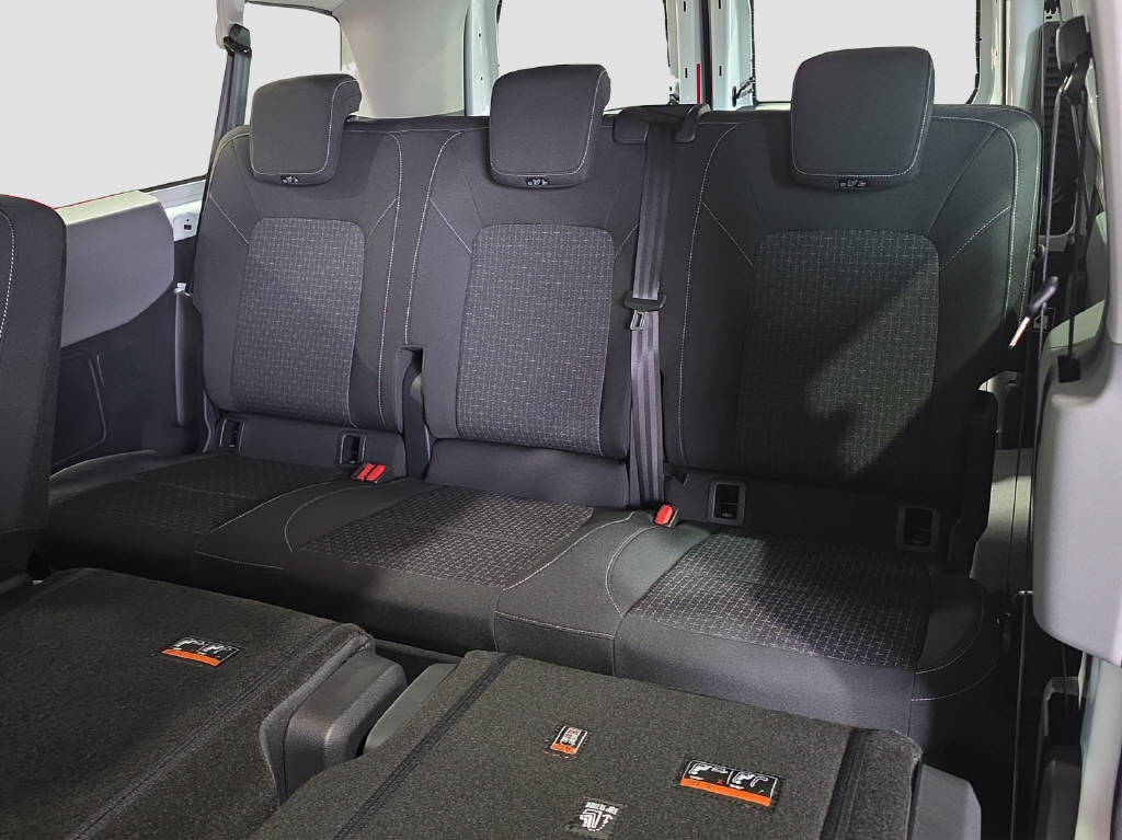 FORD Transit Custom Kombi 320 L2 2.0 EcoBlue 170 PS Trend-image-13
