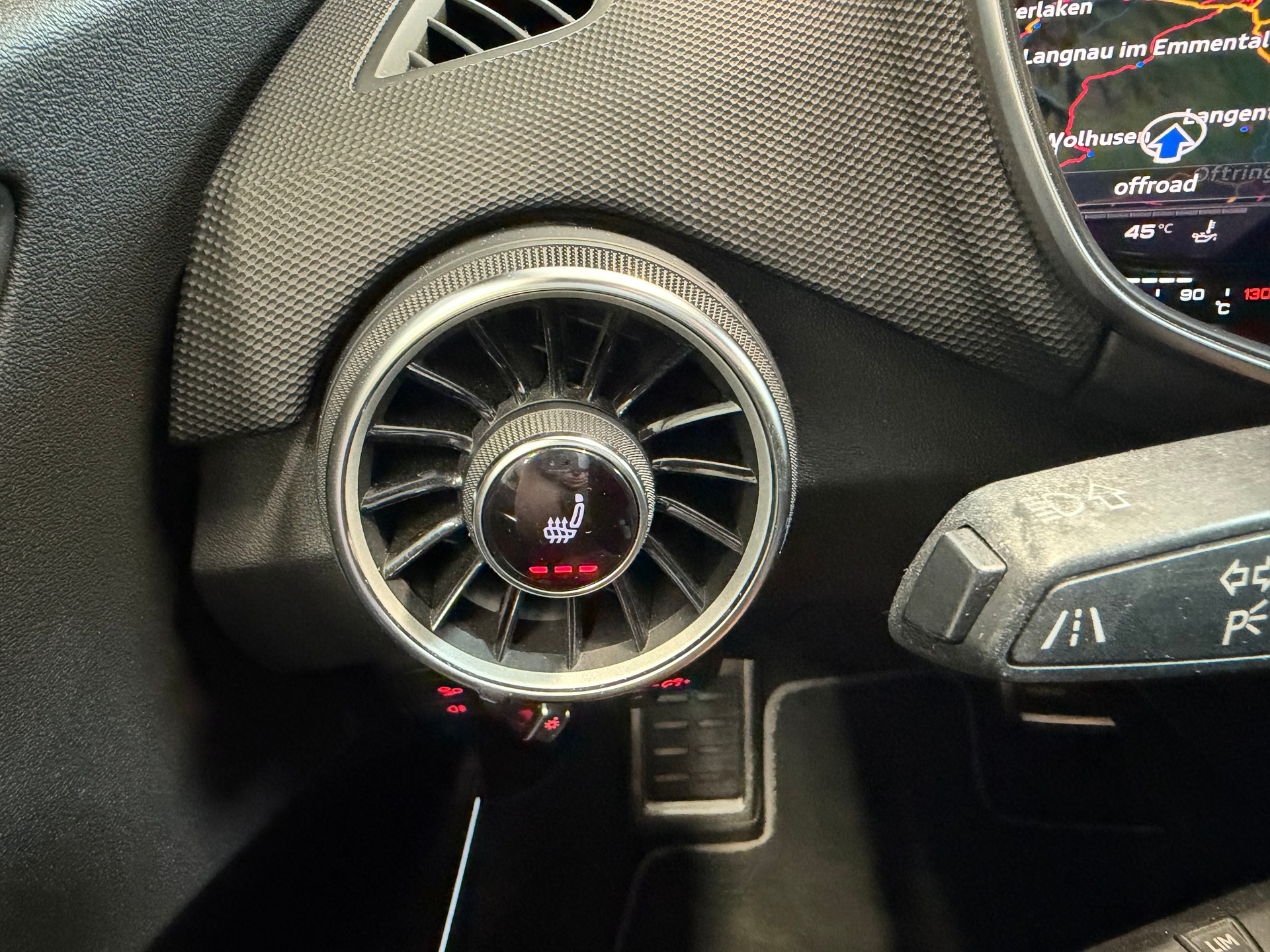 AUDI TTS Coupé 2.0 TFSI quattro S-tronic-image-12