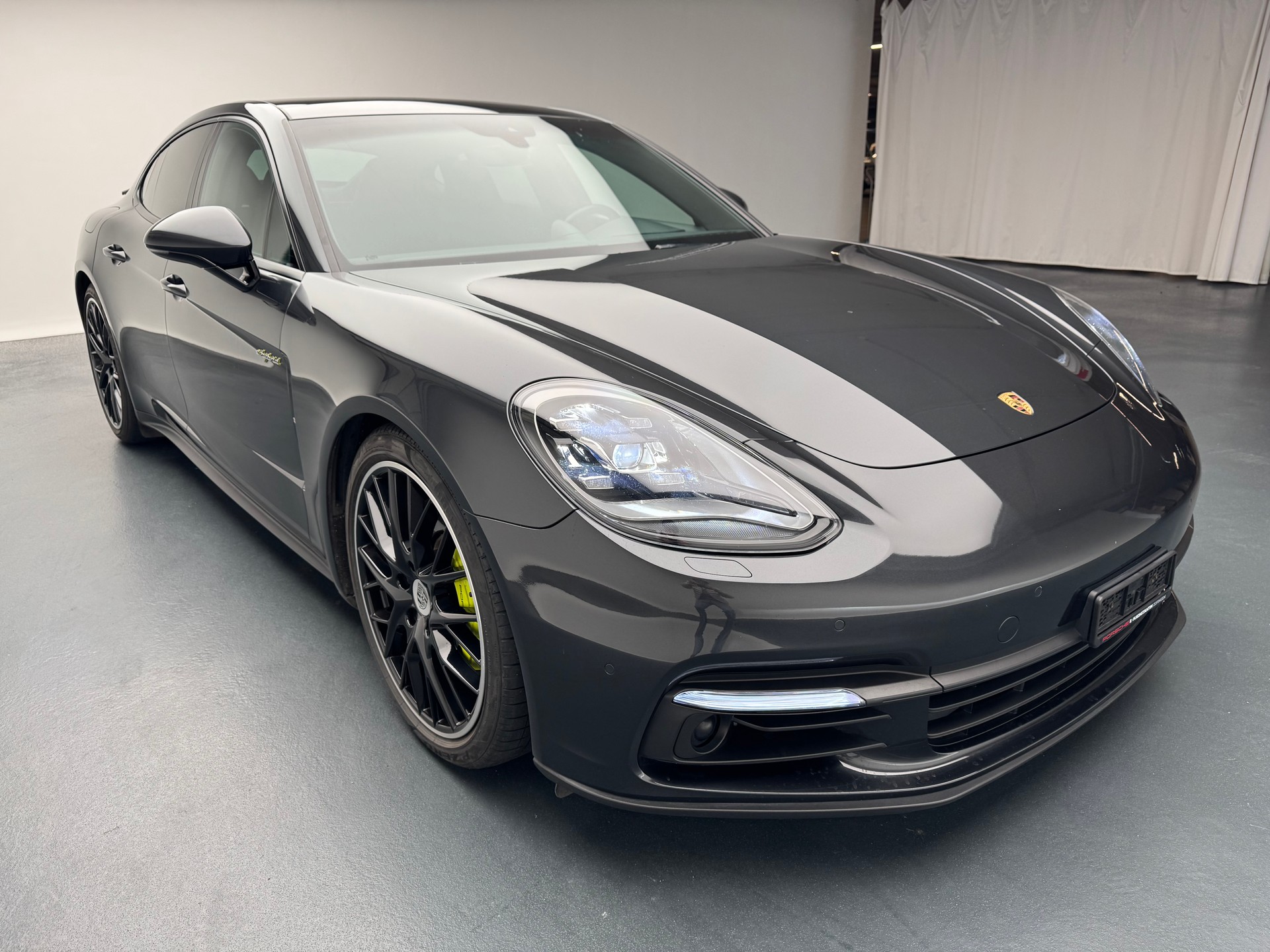 PORSCHE 2.9 V6 4 E-Hybrid *Approved Garantie*-image-1