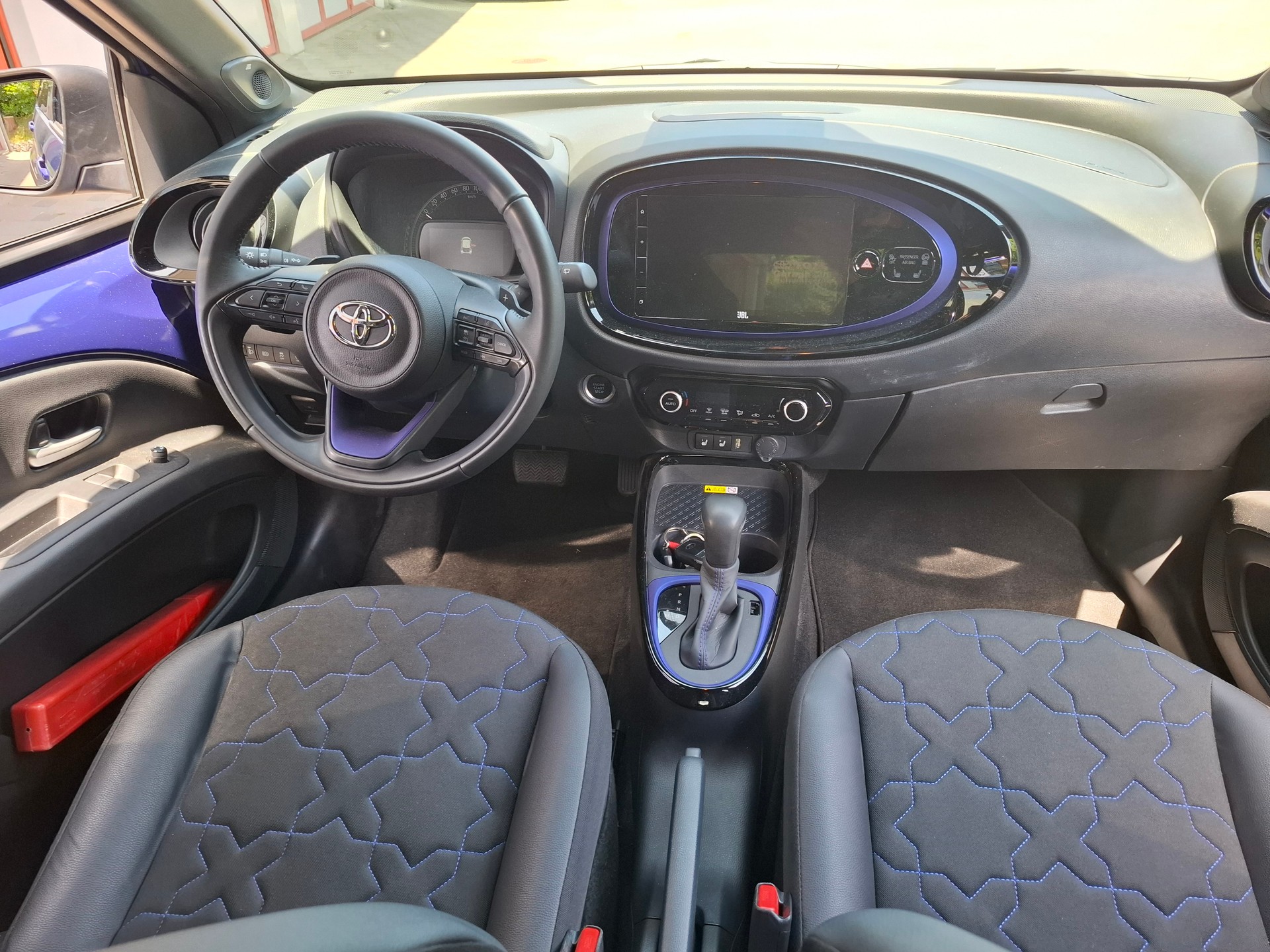 TOYOTA Aygo X 1.0 VVT-i Style CVT-image-4