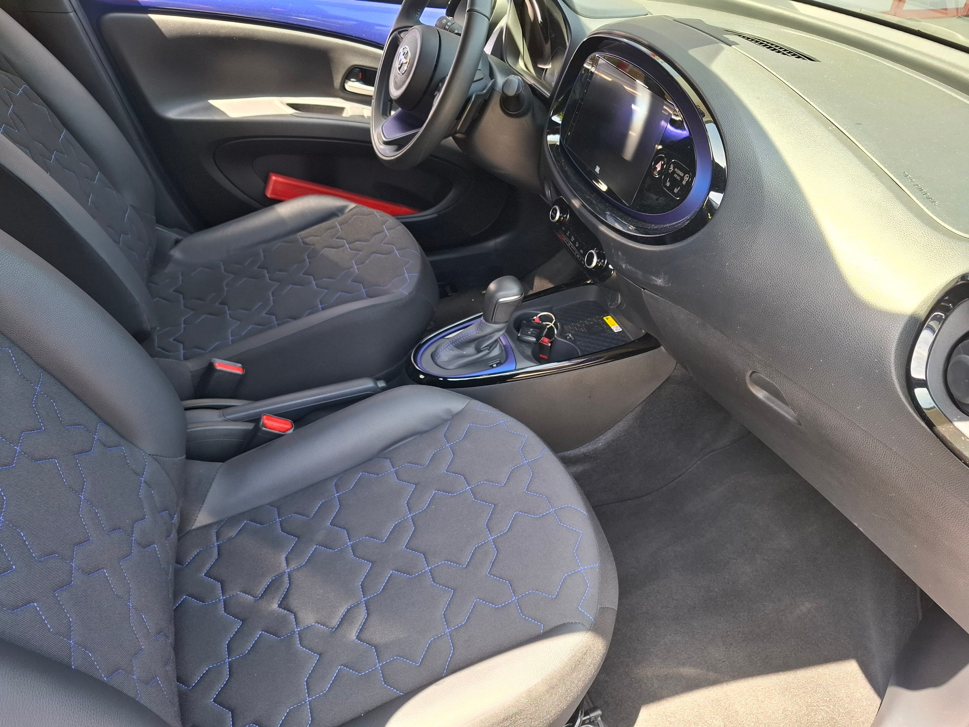 TOYOTA Aygo X 1.0 VVT-i Style CVT-image-5