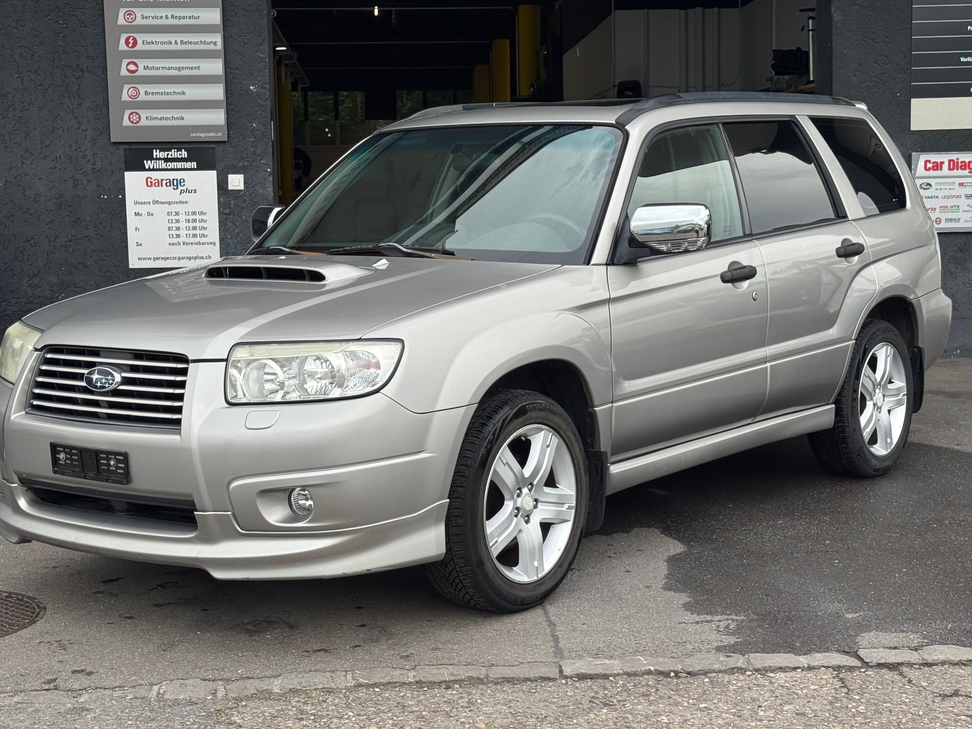 SUBARU Forester 2.5XT Limited (Club)-image-2
