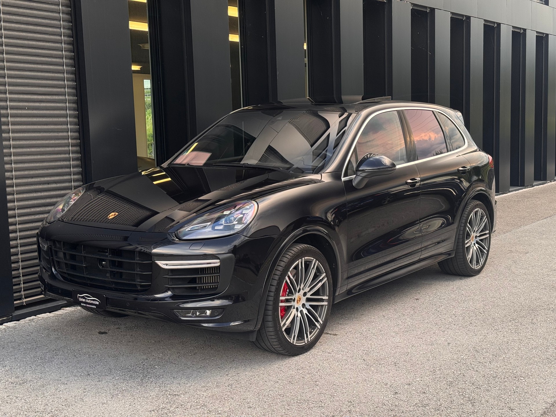 PORSCHE Cayenne GTS-image-1