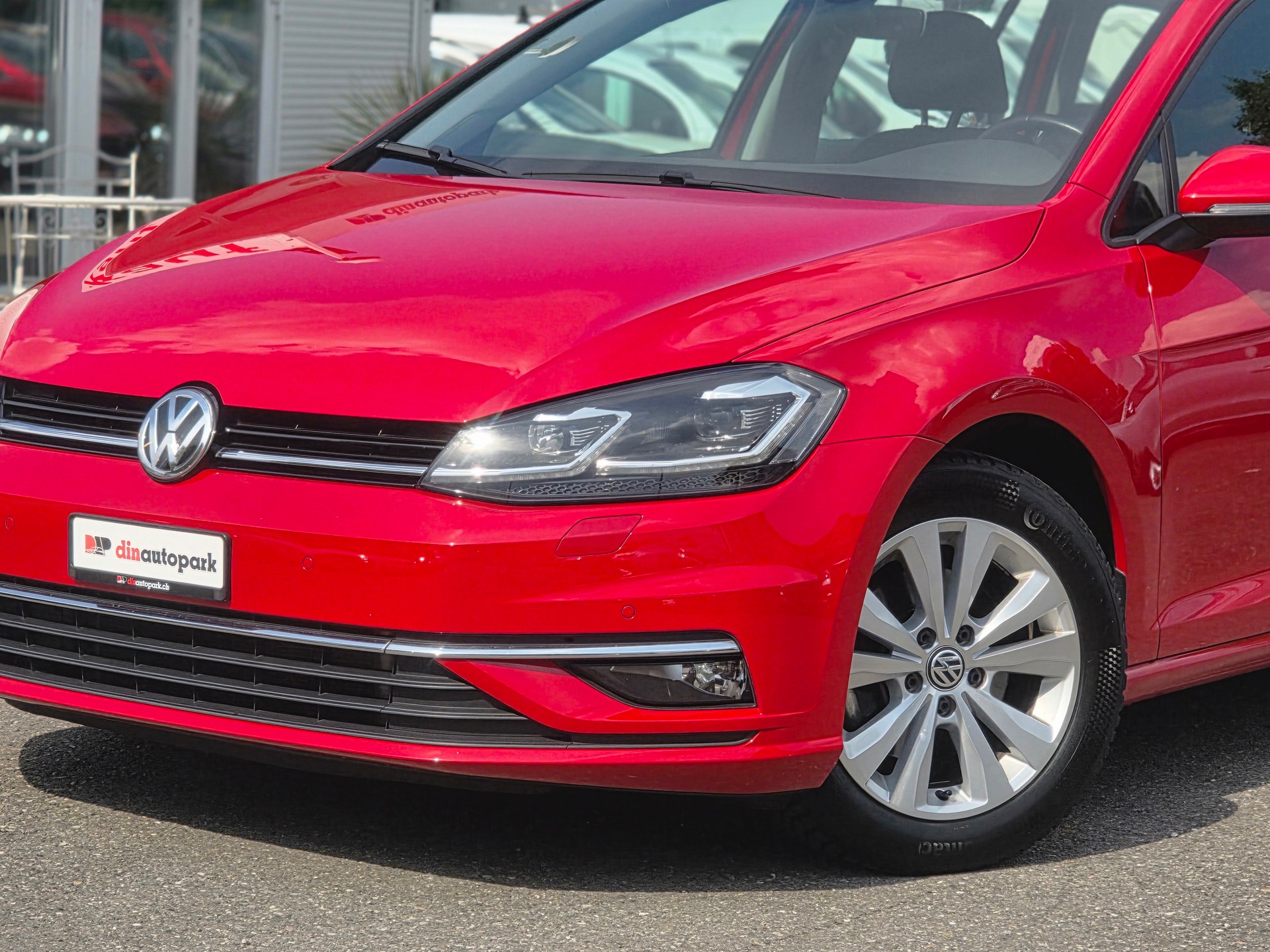 VW Golf Variant 2.0 TDI Comfortline DSG * CH-Fahrzeug * Frisch ab MFK *-image-2