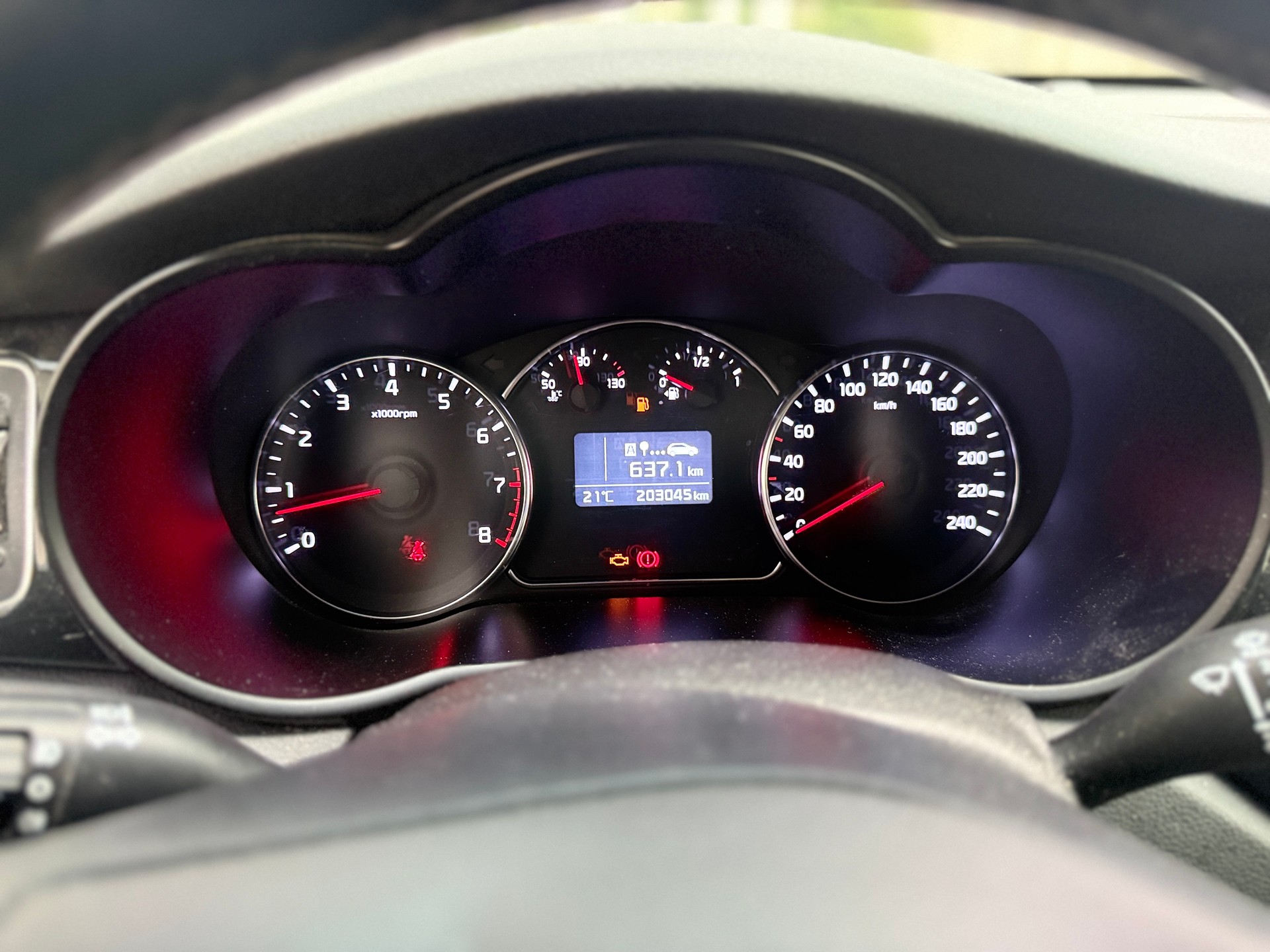 KIA Carens 1.6 GDI Classic-image-5