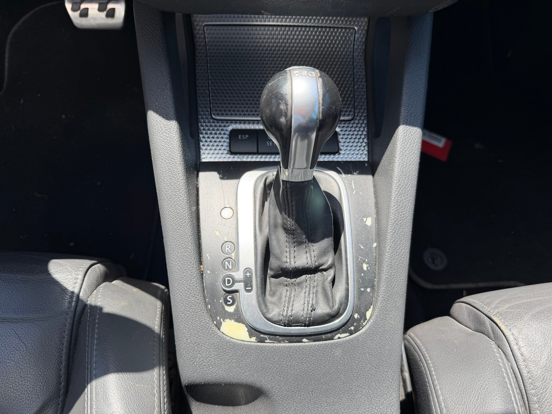 VW Golf R32 4Motion-image-9