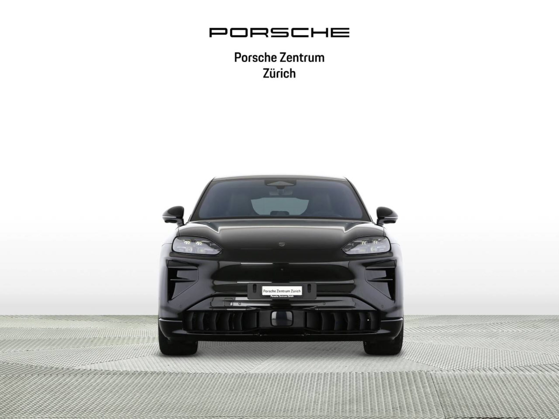 PORSCHE Cayenne Turbo Coupé Electric-image-5