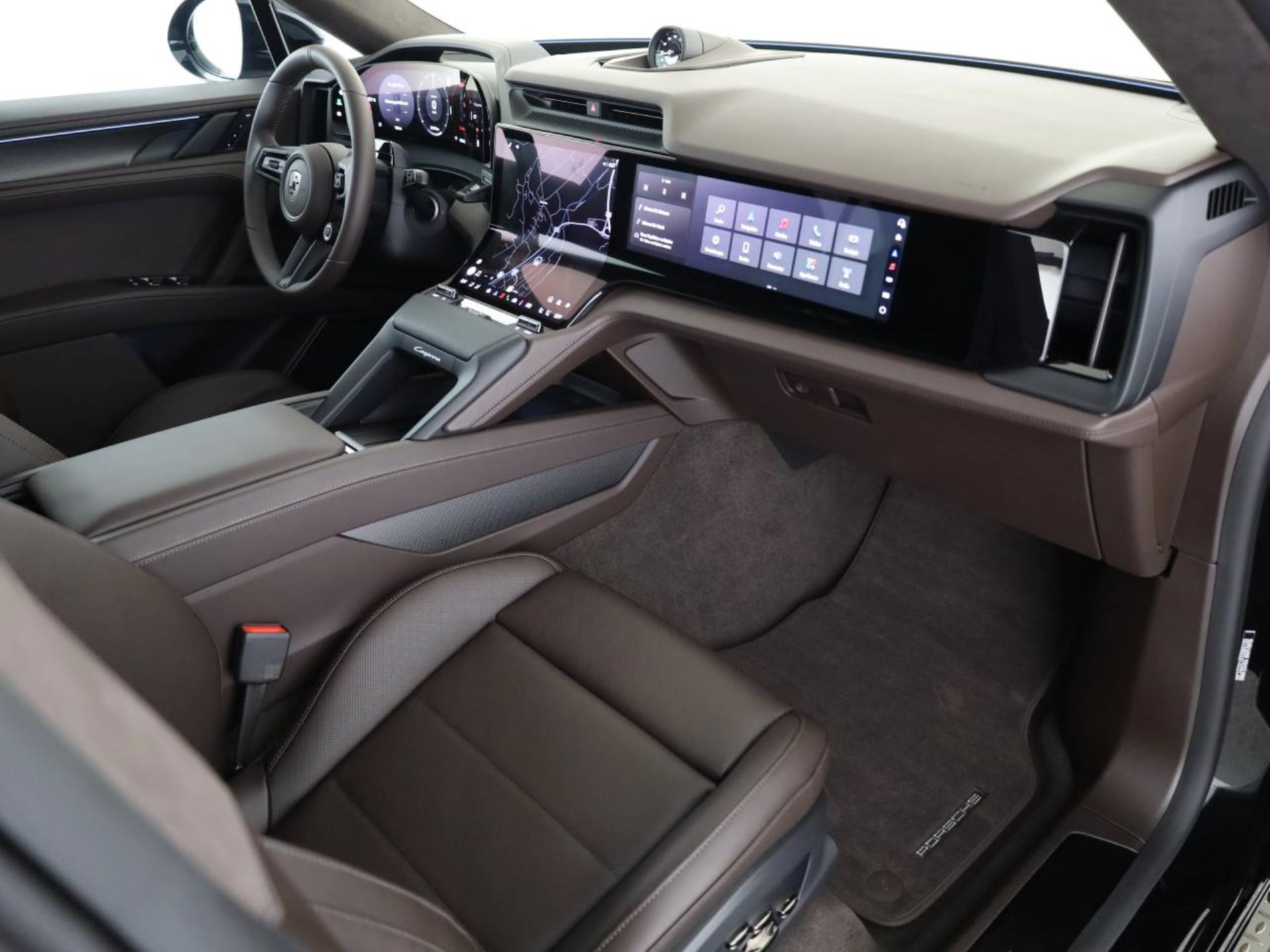 PORSCHE Cayenne Turbo Coupé Electric-image-11